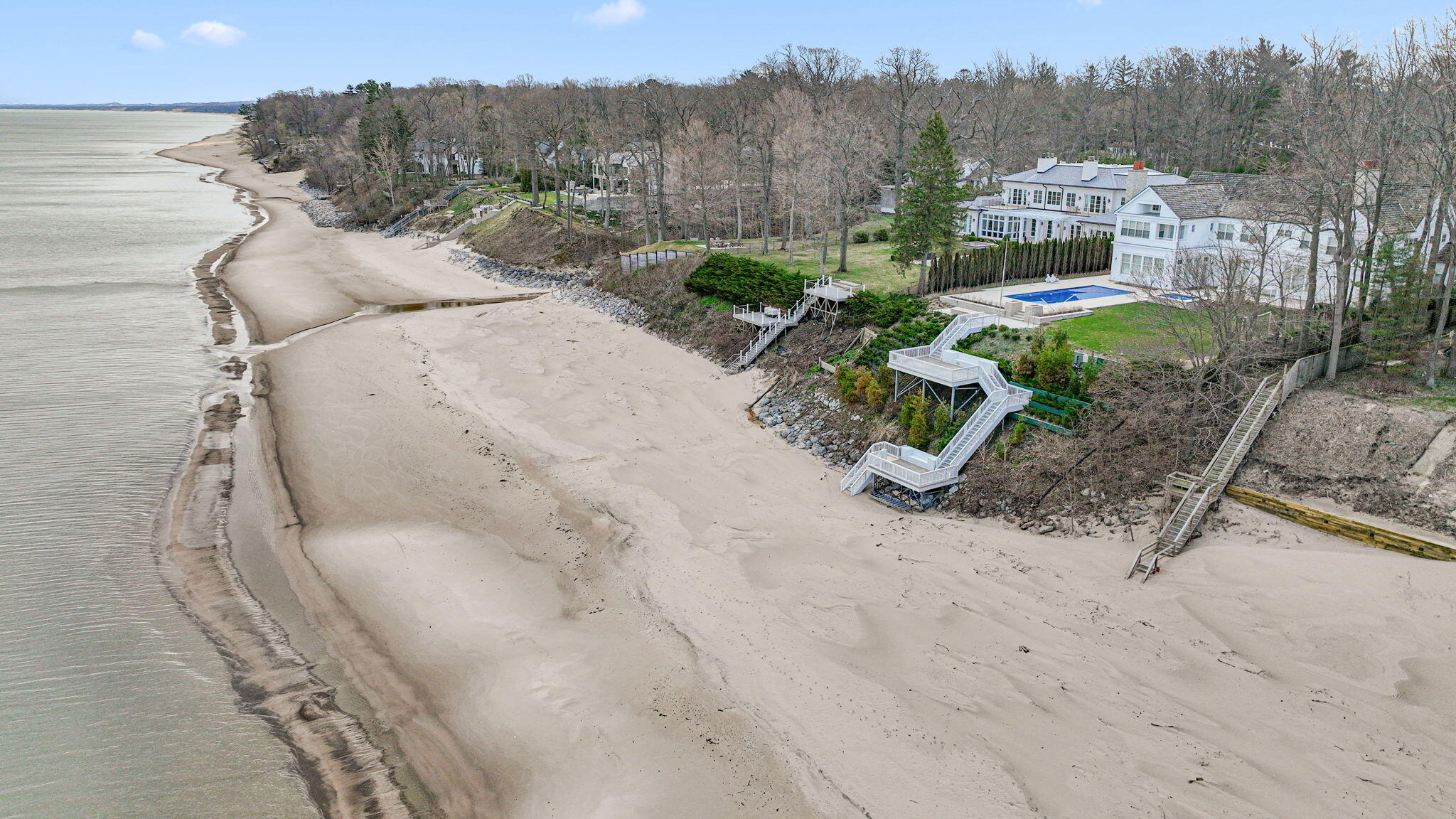 14895 Lakeshore Road