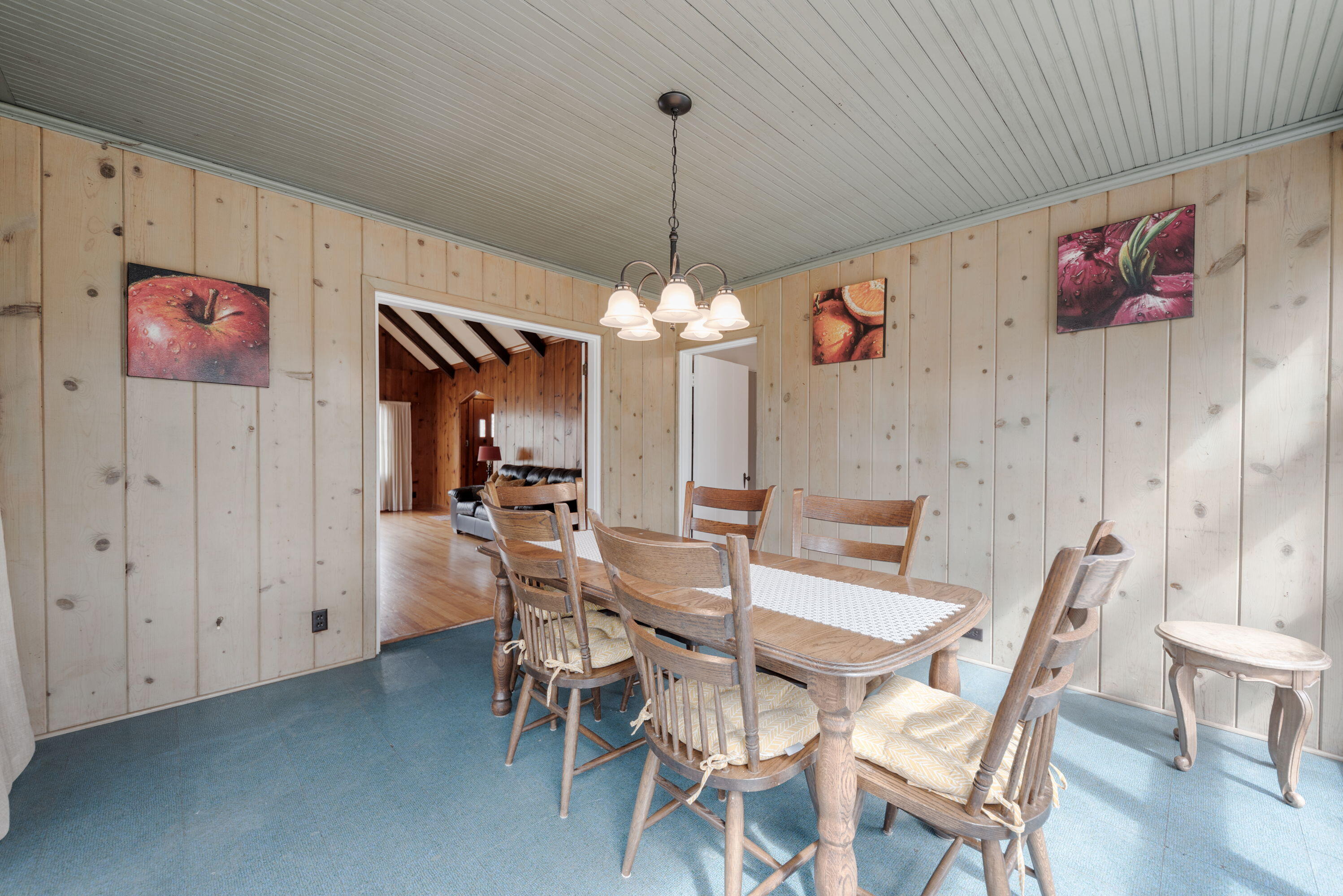 17 Angle Road, LaPorte