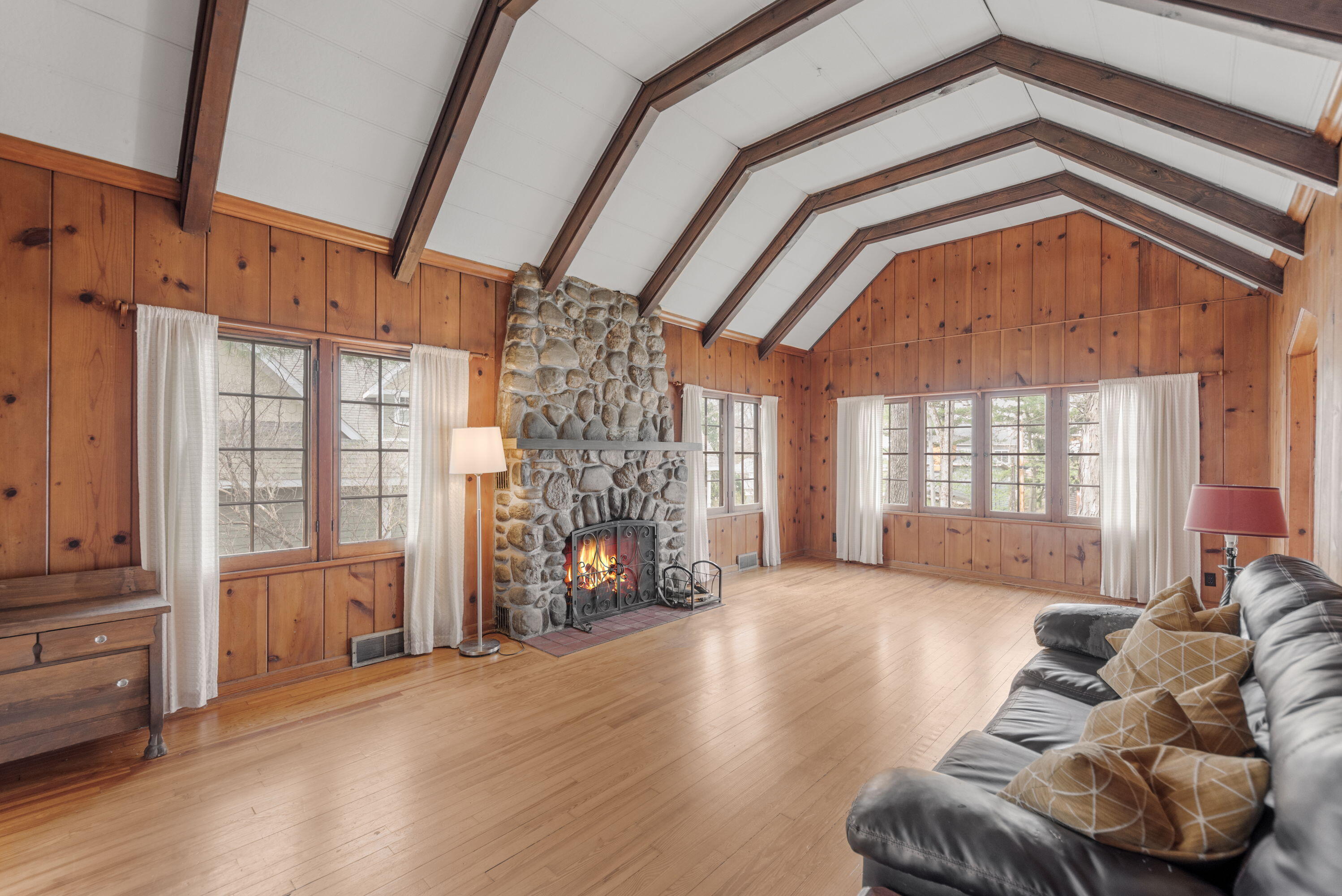 17 Angle Road, LaPorte