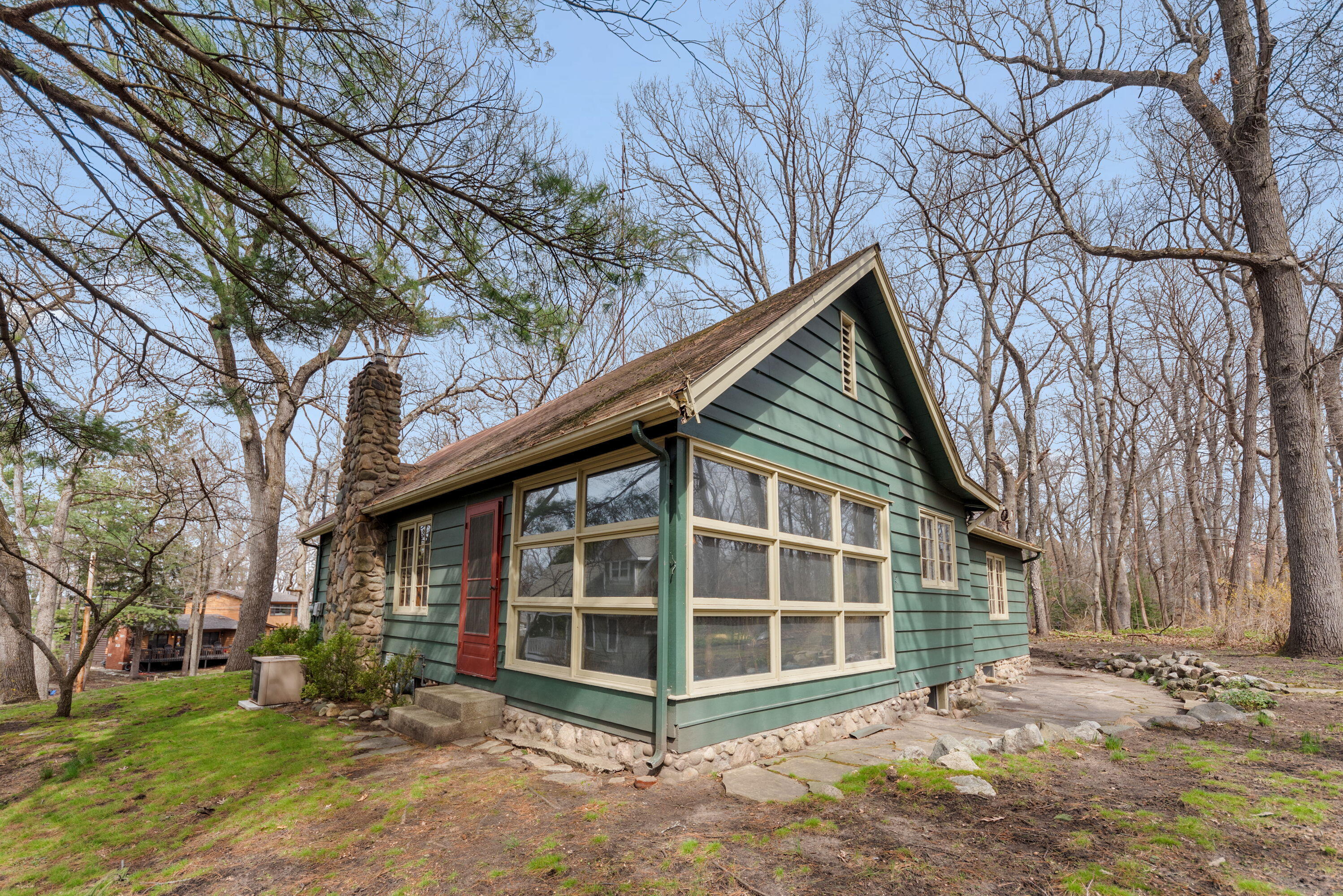 17 Angle Road, LaPorte