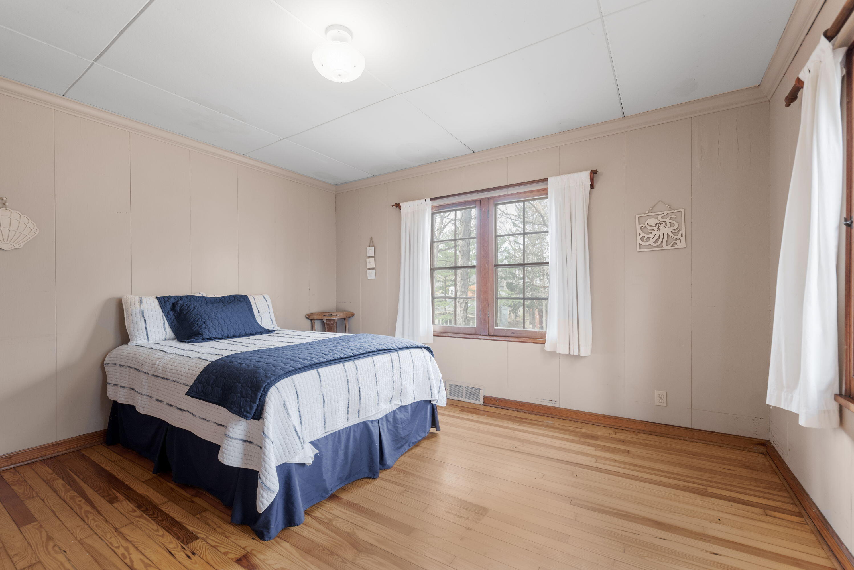 17 Angle Road, LaPorte