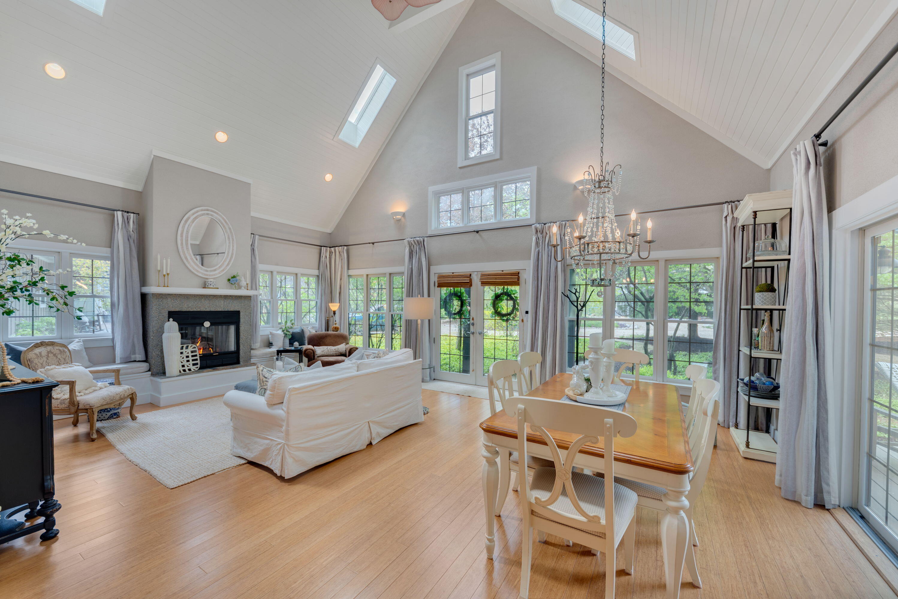 28 Walden Way