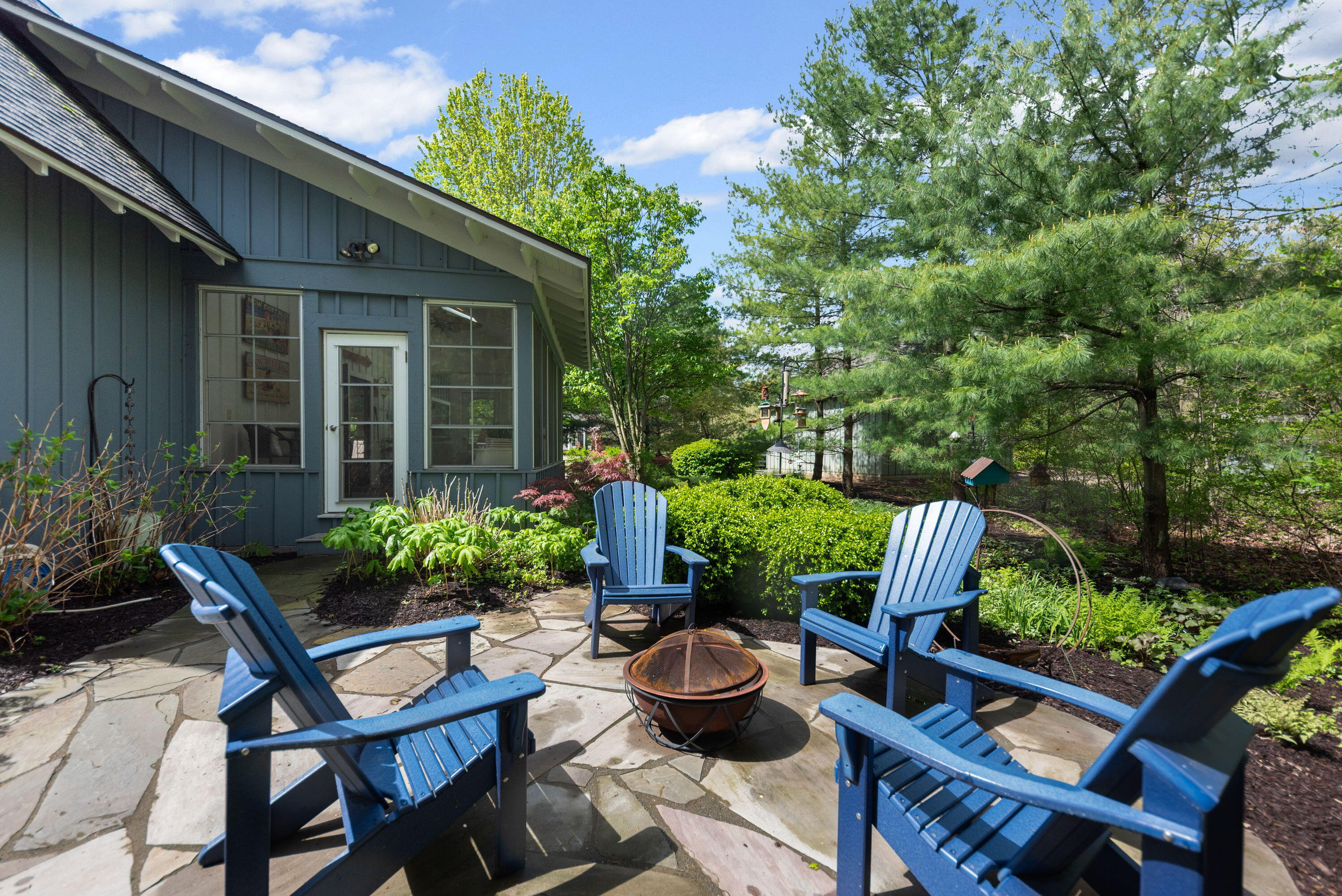 28 Walden Way
