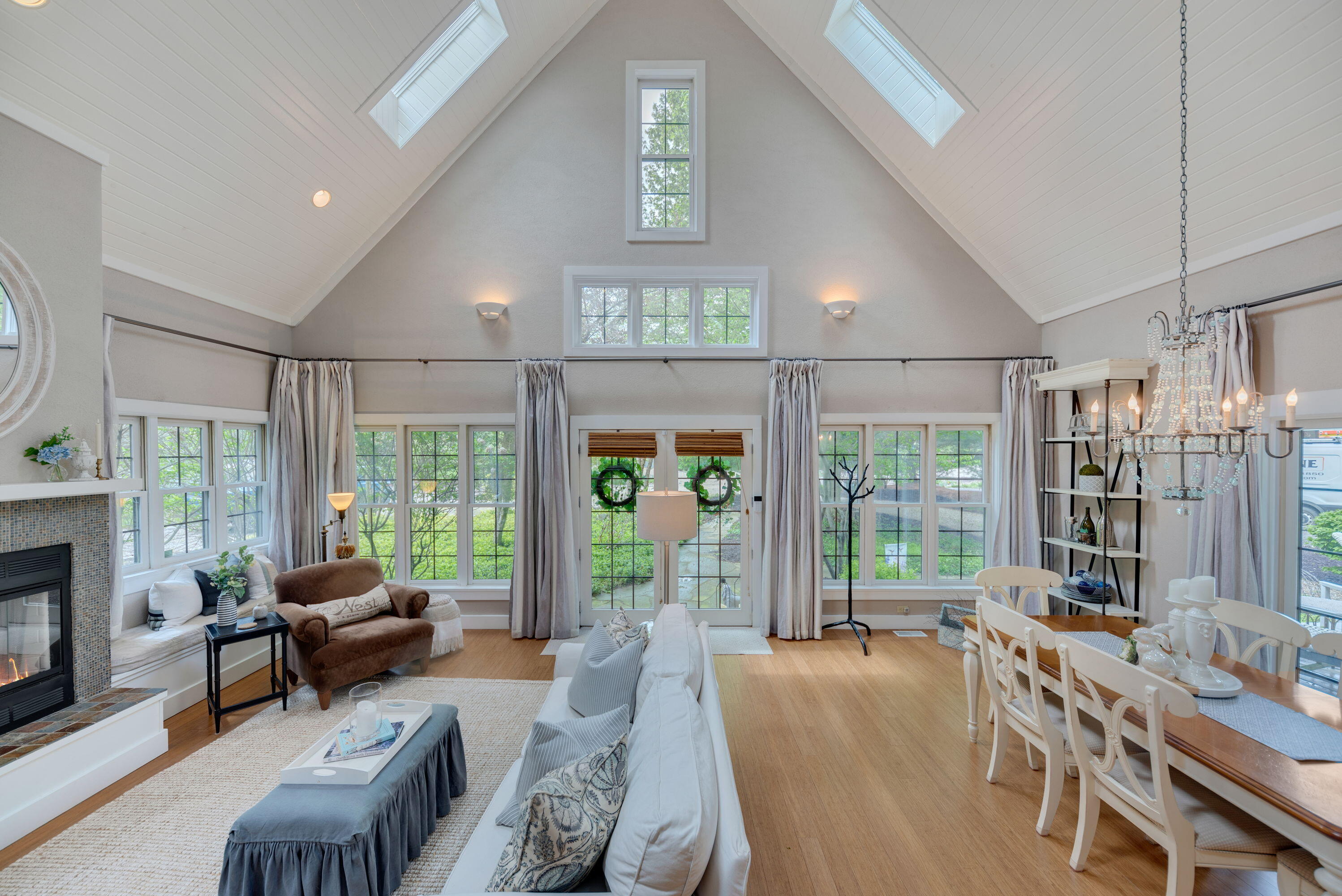 28 Walden Way