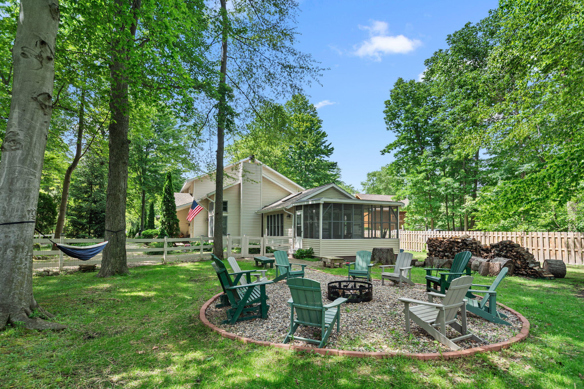 9177 Shady Lane