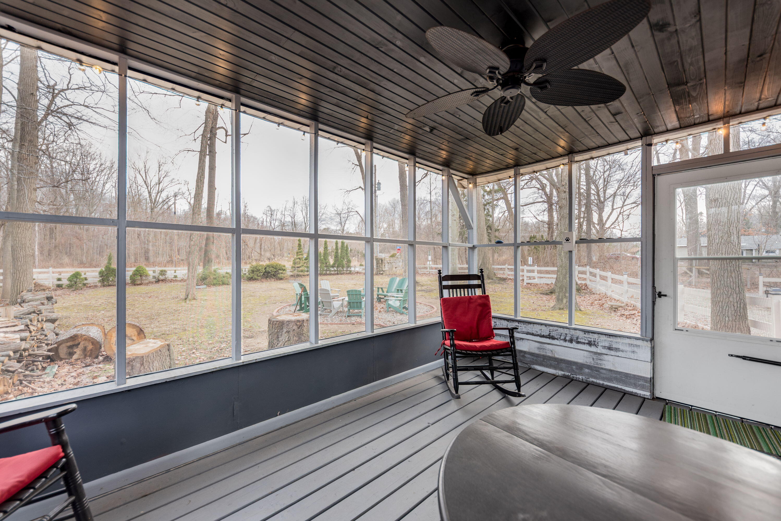 9177 Shady Lane