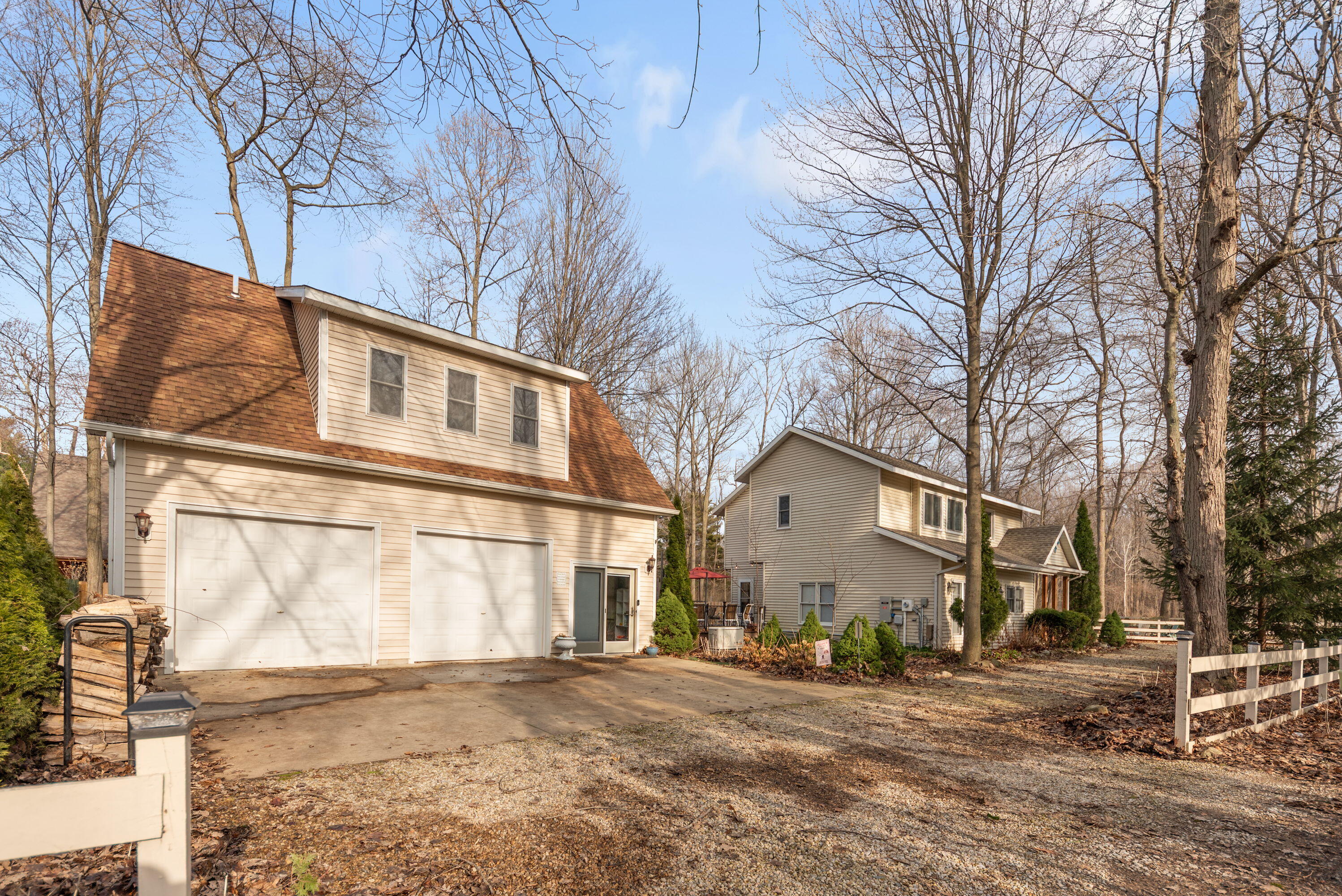 9177 Shady Lane