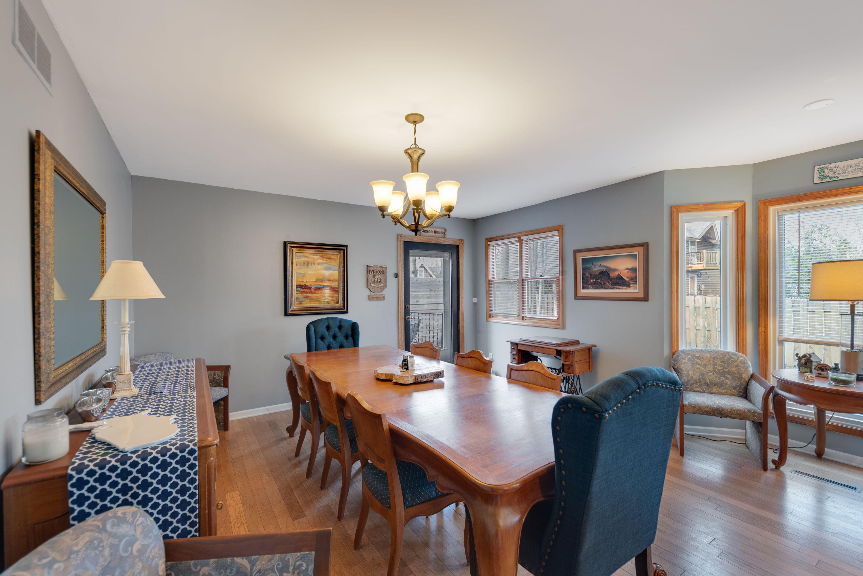 9177 Shady Lane