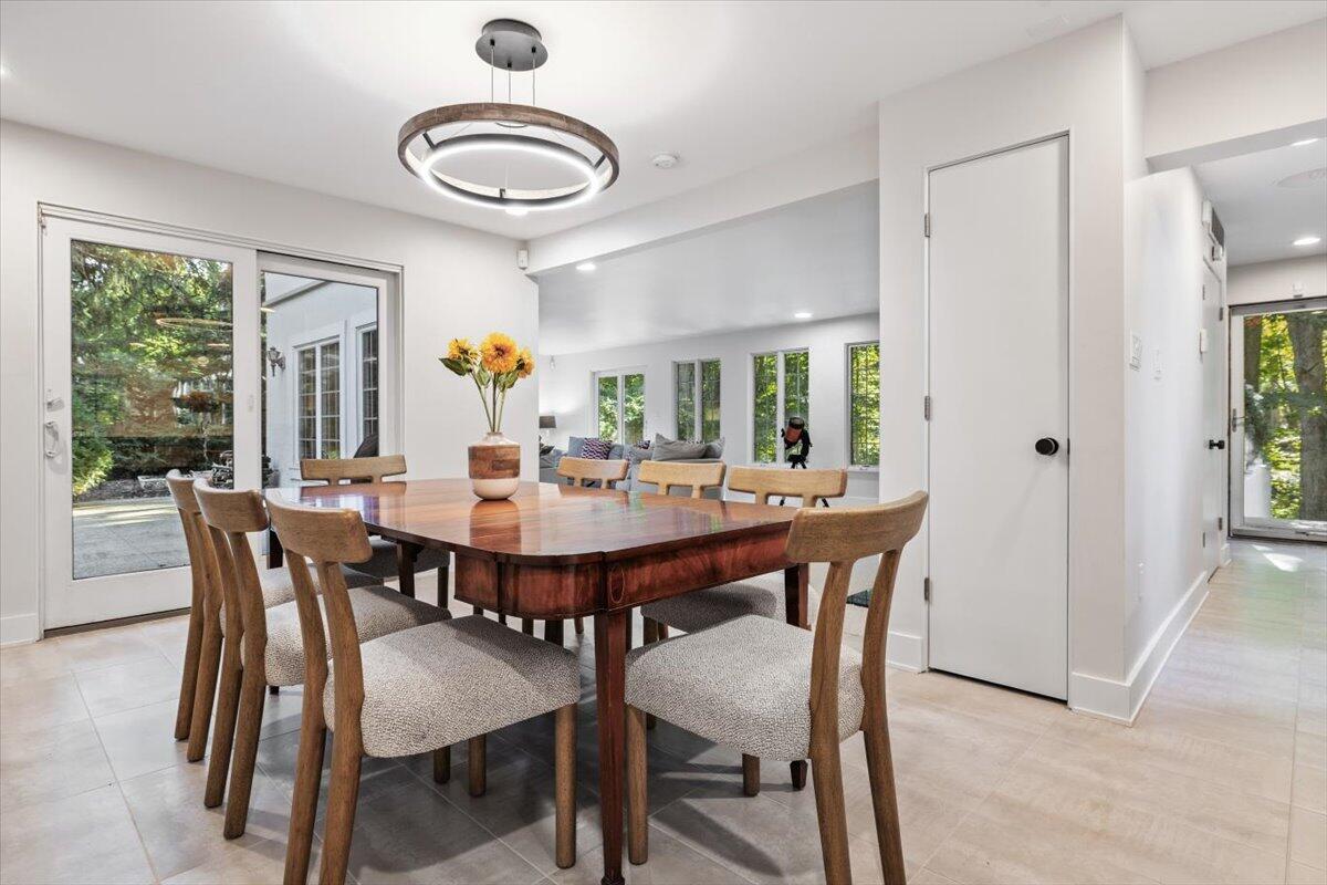 14847 Lakeshore Road