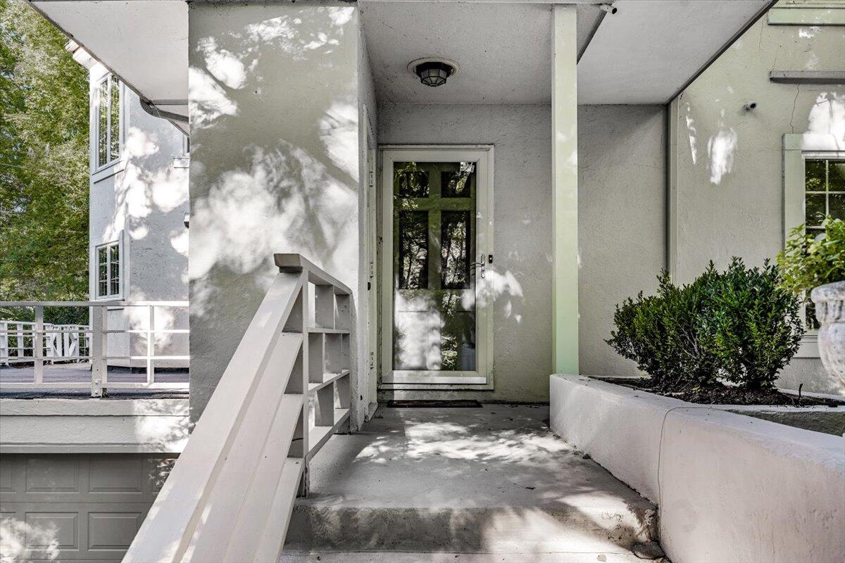 14847 Lakeshore Road