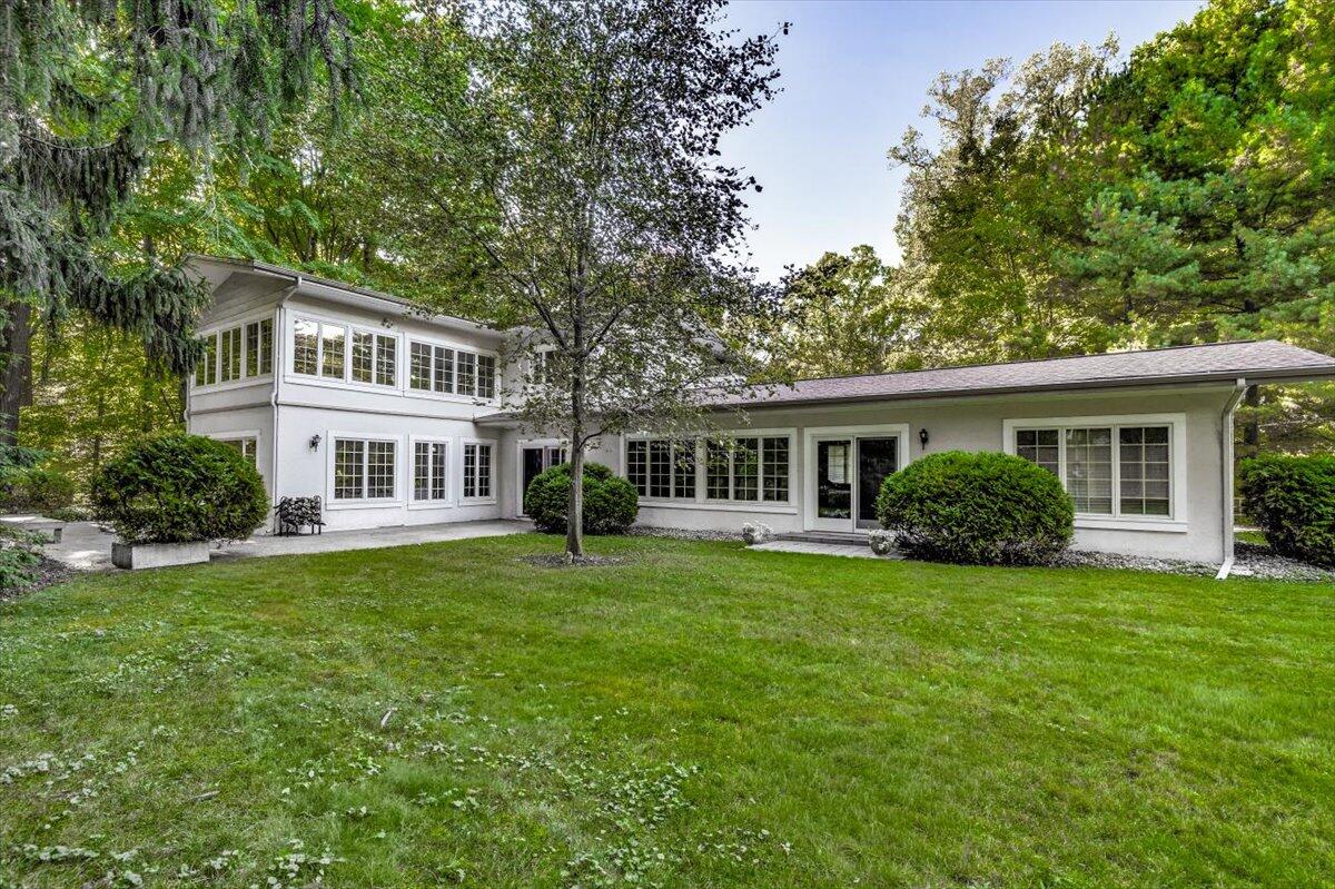 14847 Lakeshore Road
