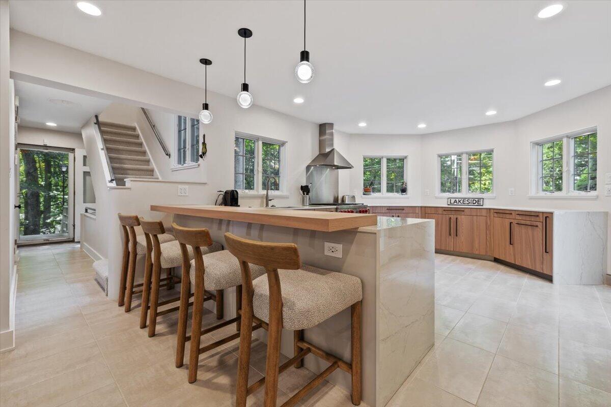 14847 Lakeshore Road