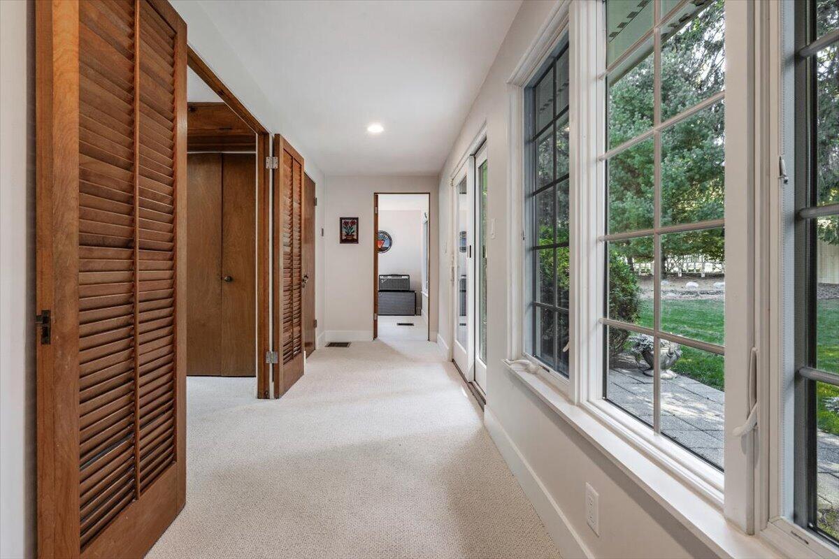 14847 Lakeshore Road