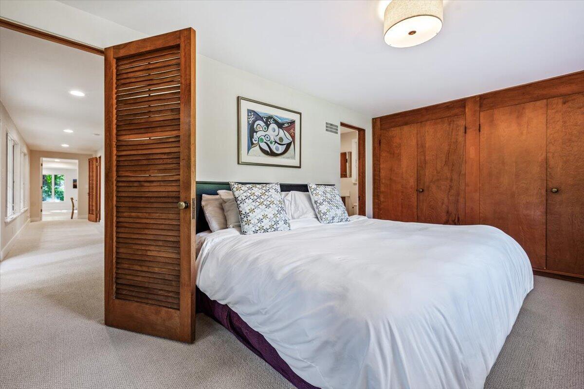 14847 Lakeshore Road