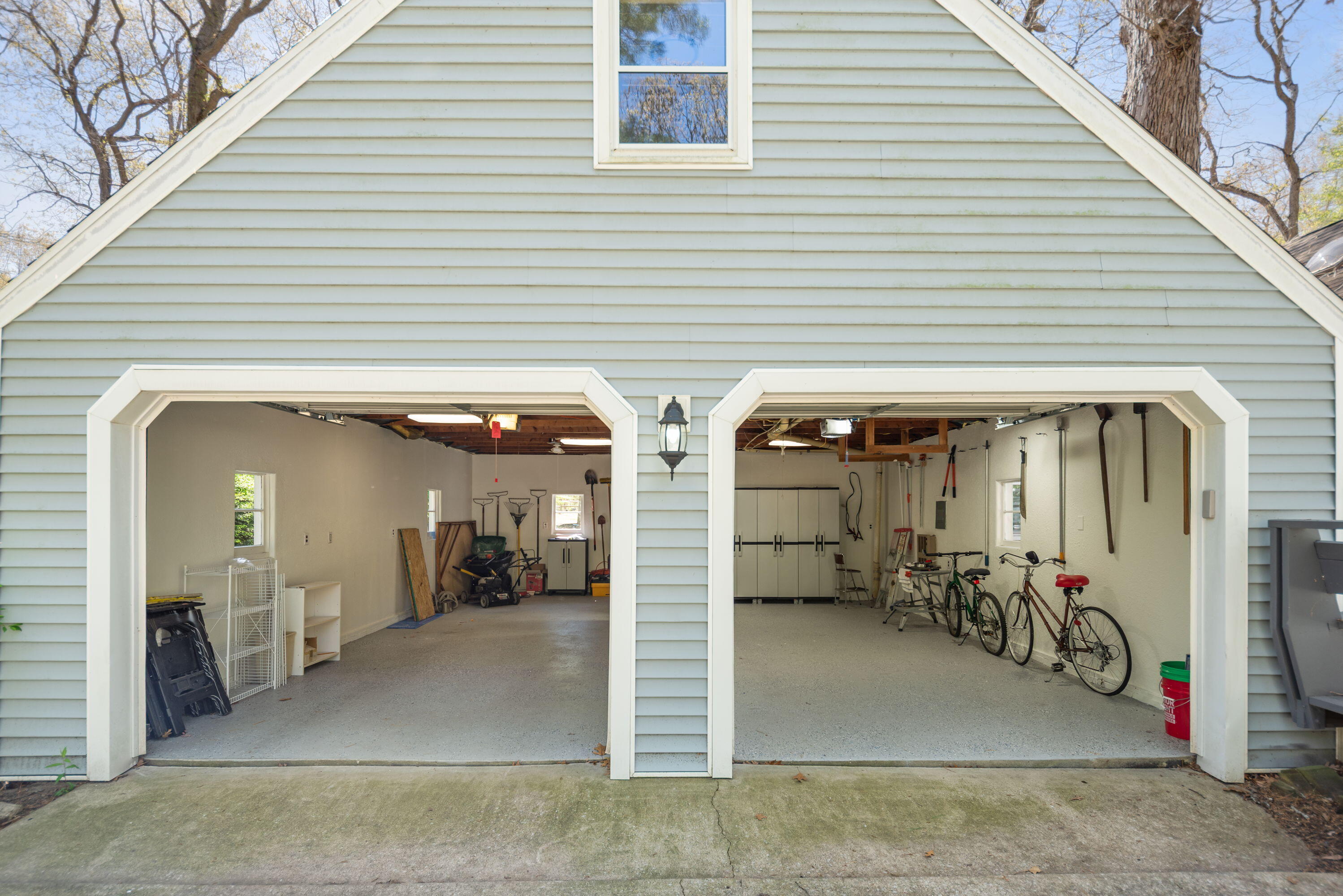 4175 Creek Drive