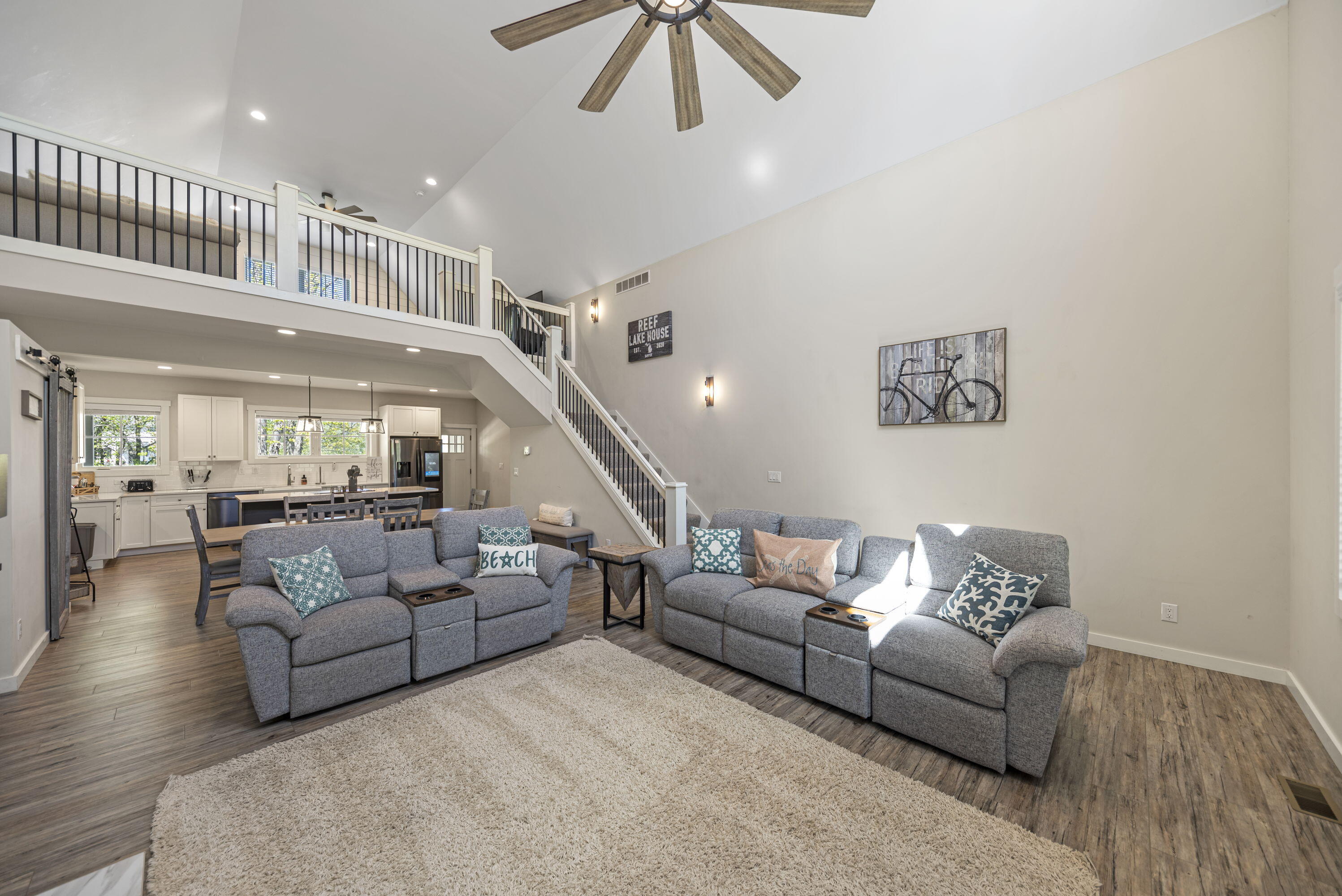 5542 Hidden Pond Lane