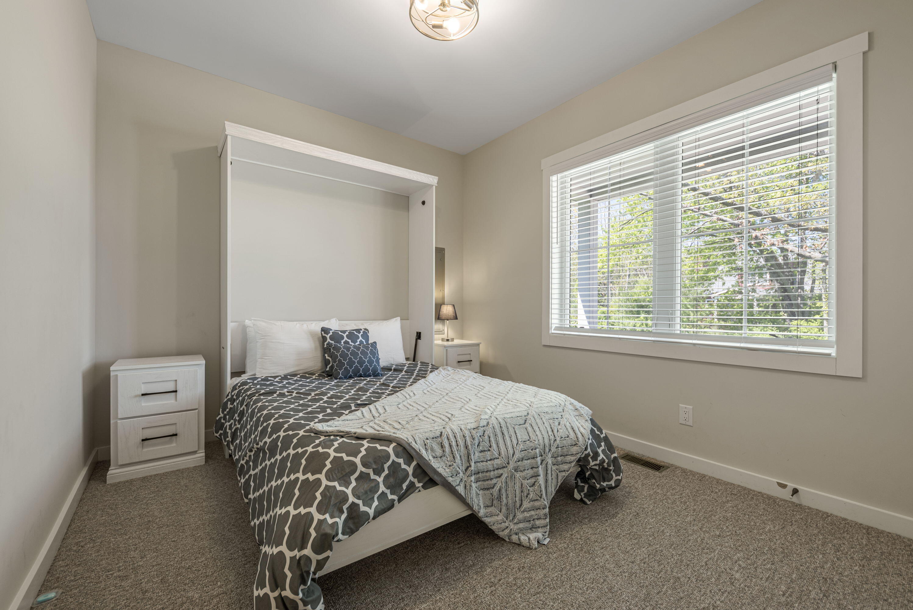 5542 Hidden Pond Lane