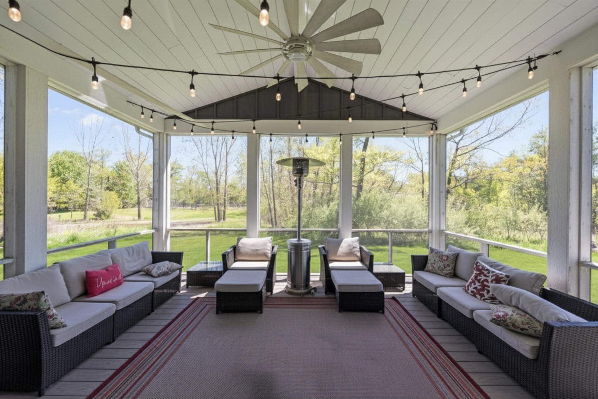 5542 Hidden Pond Lane