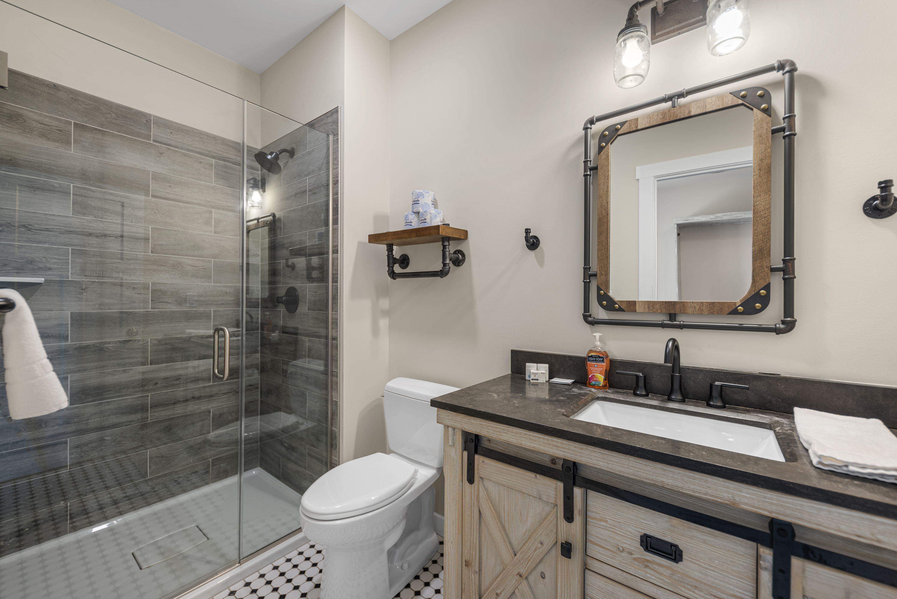 5542 Hidden Pond Lane