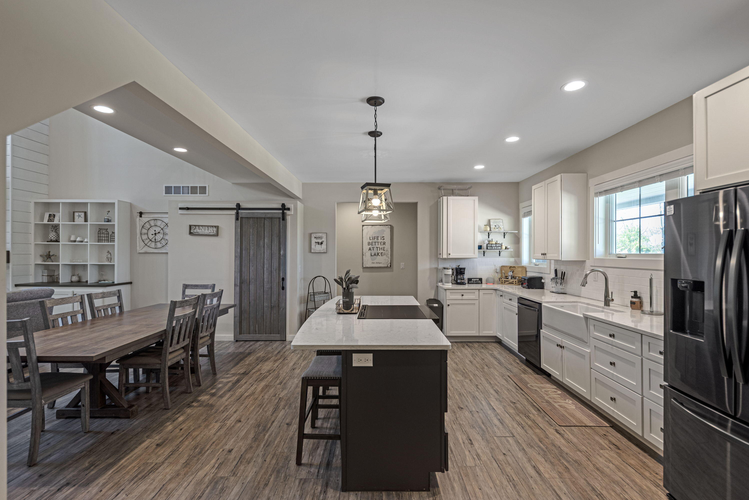 5542 Hidden Pond Lane