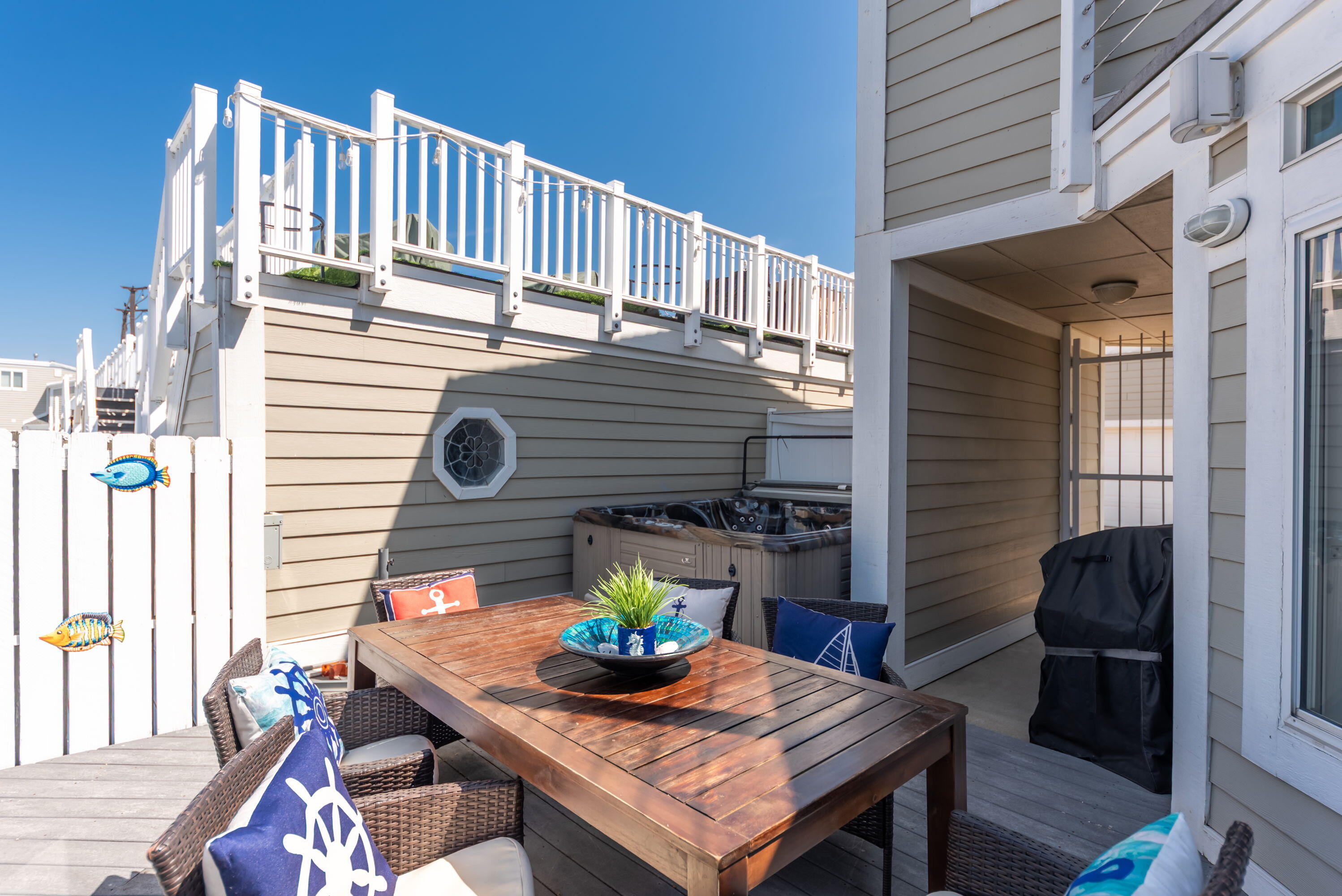24 Harbor Isle Drive