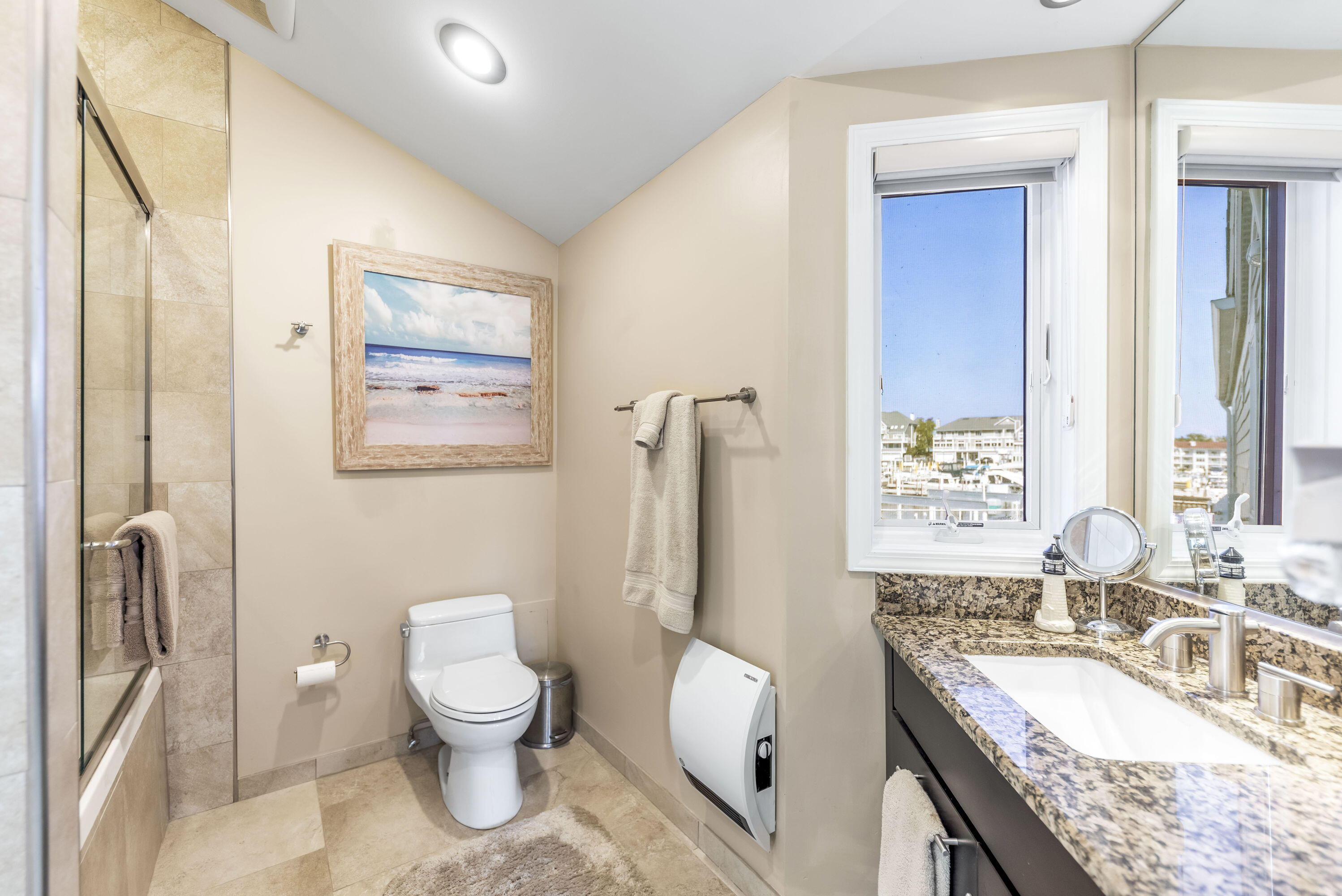 24 Harbor Isle Drive