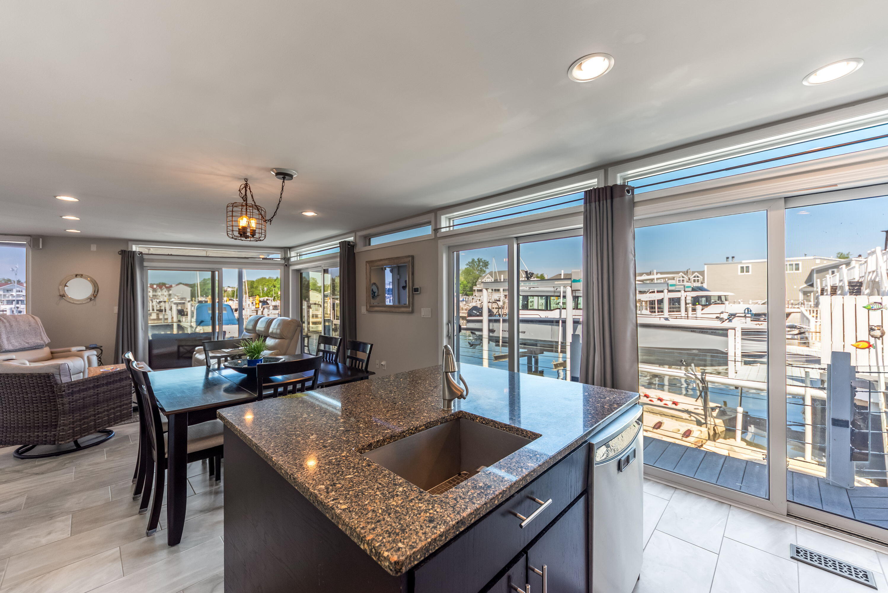 24 Harbor Isle Drive