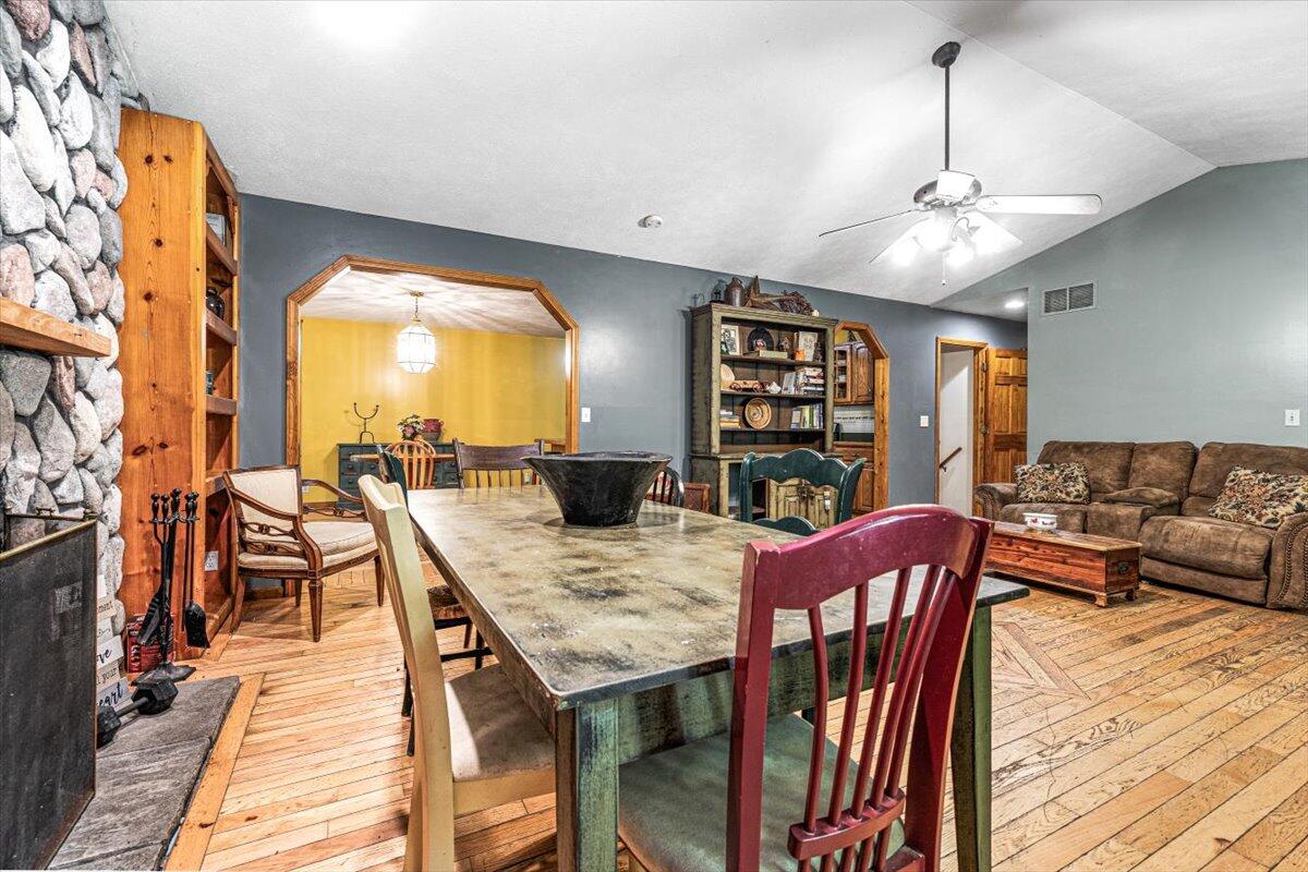 16253 1st Lane