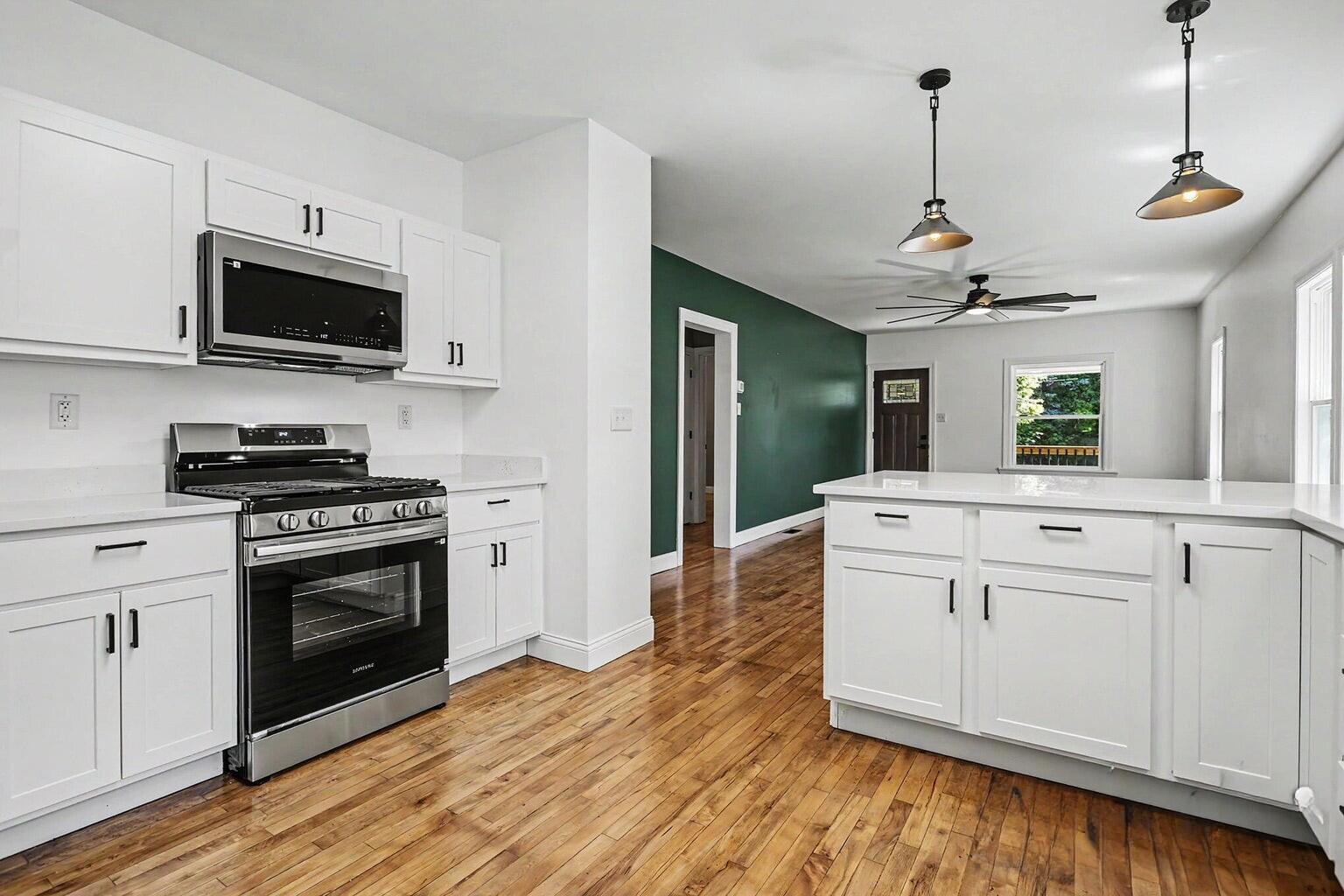 226 S Barker Street