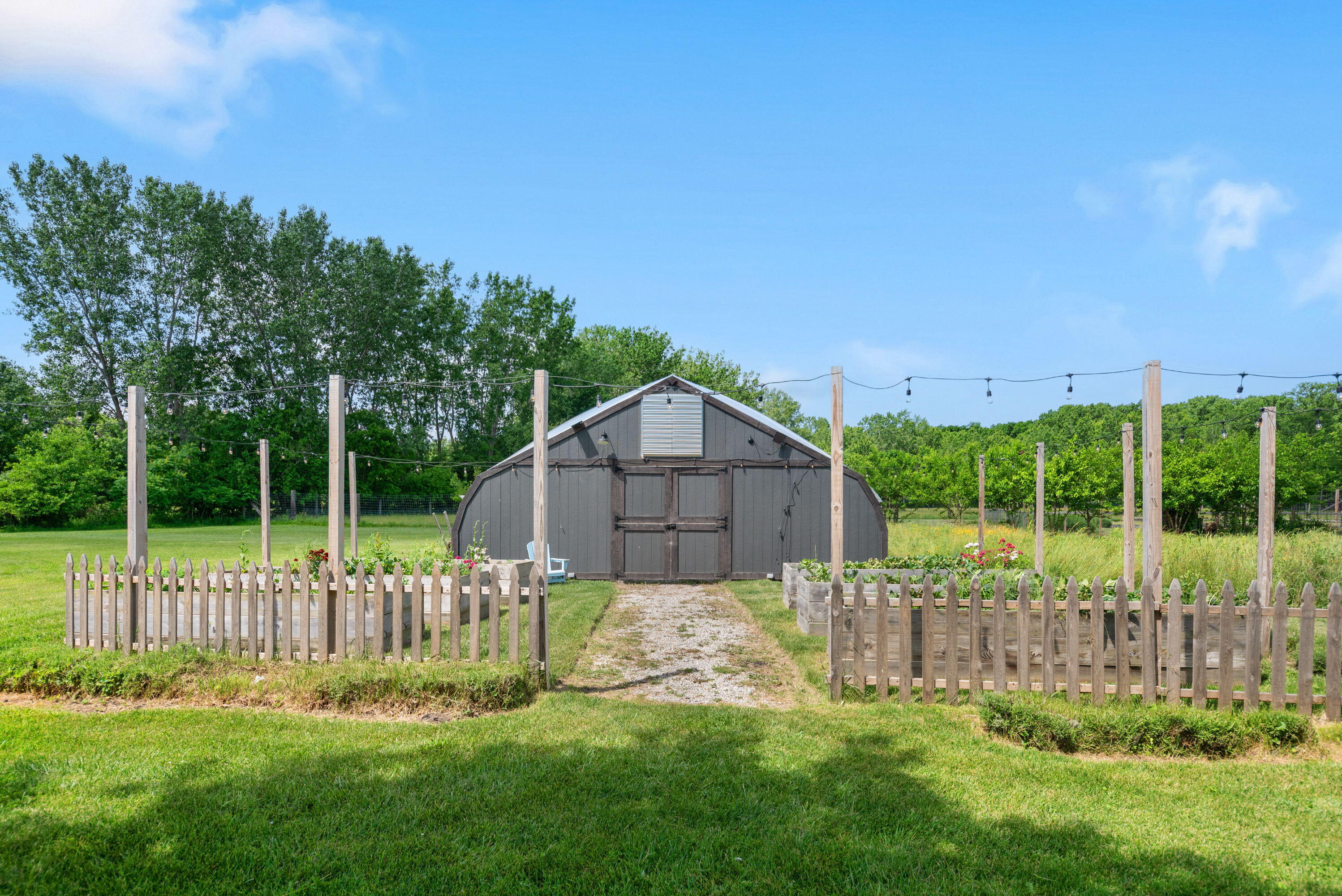 9962 Holden Road
