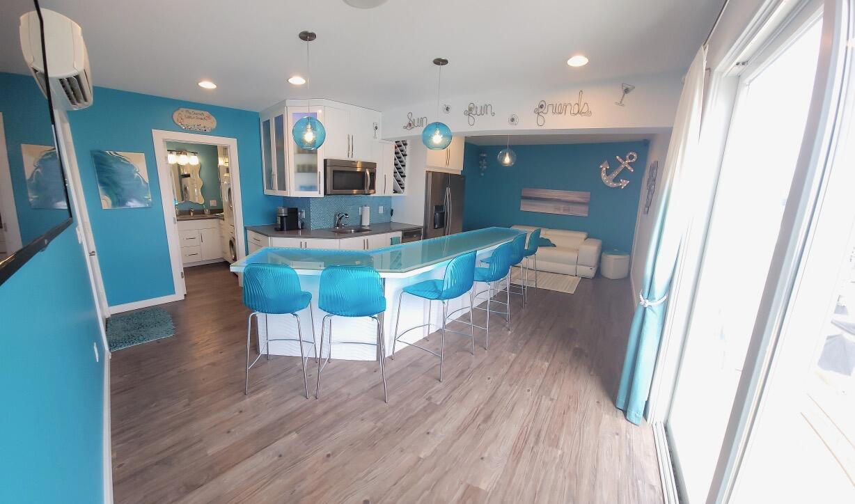 19 Lighthouse Point