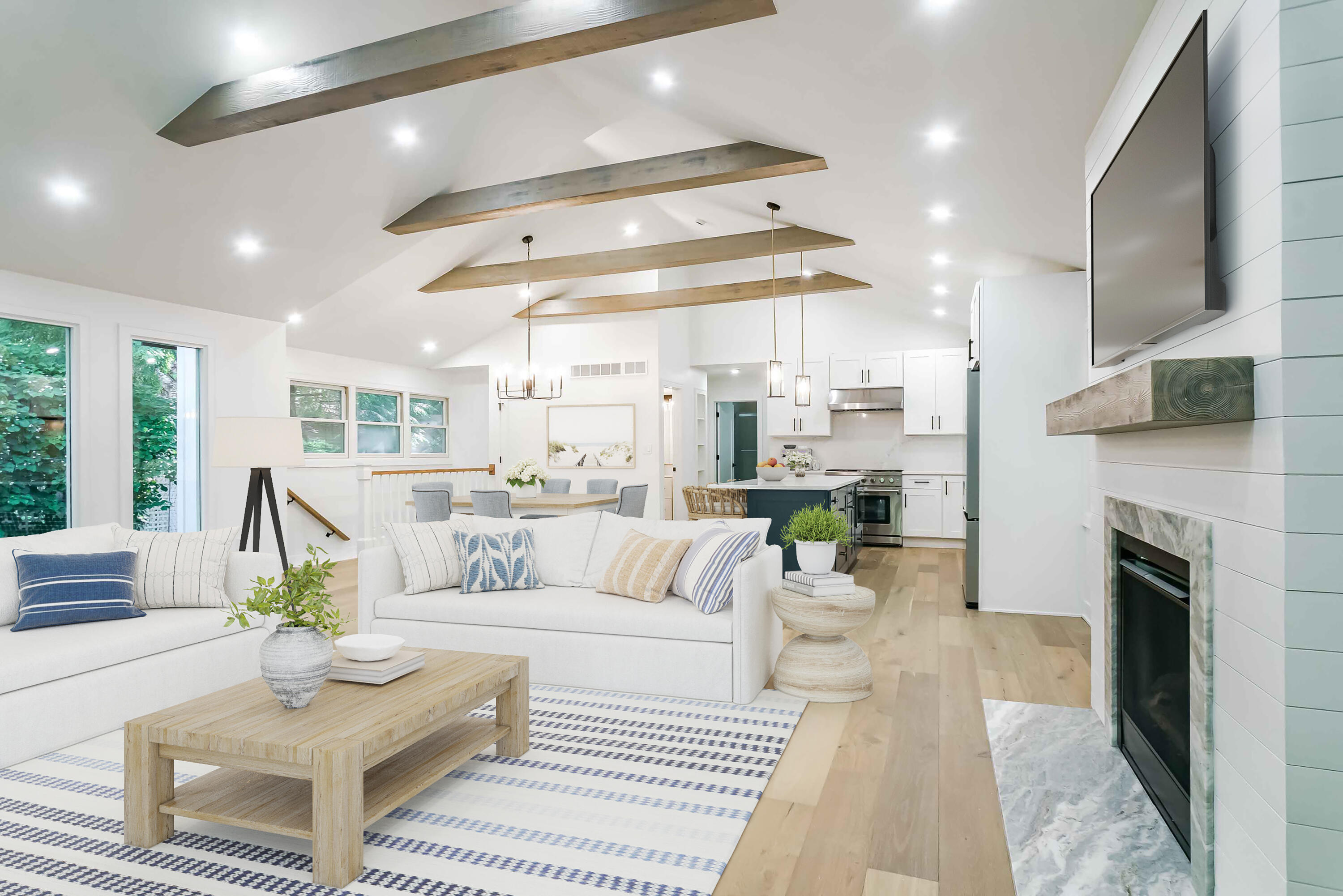 4046 Hillside Trail