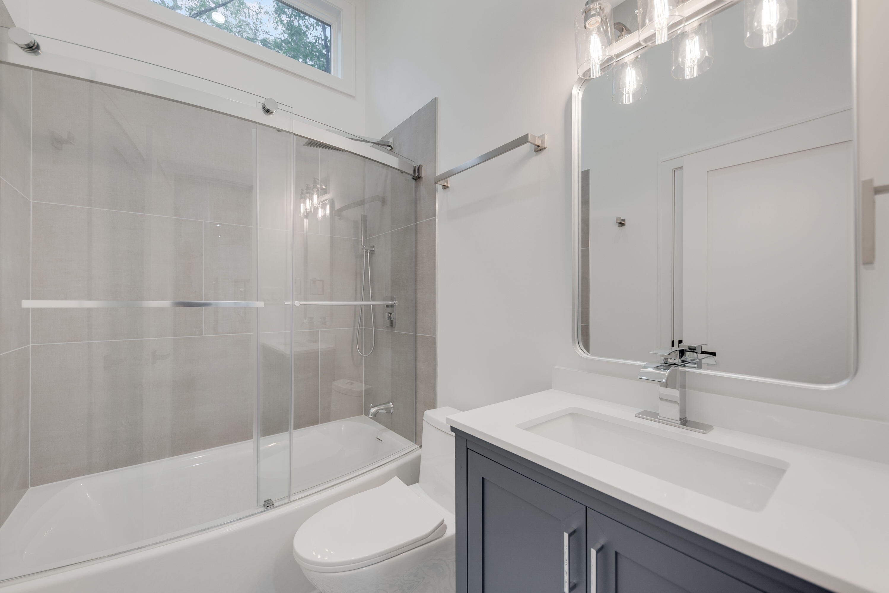 4046 Hillside Trail