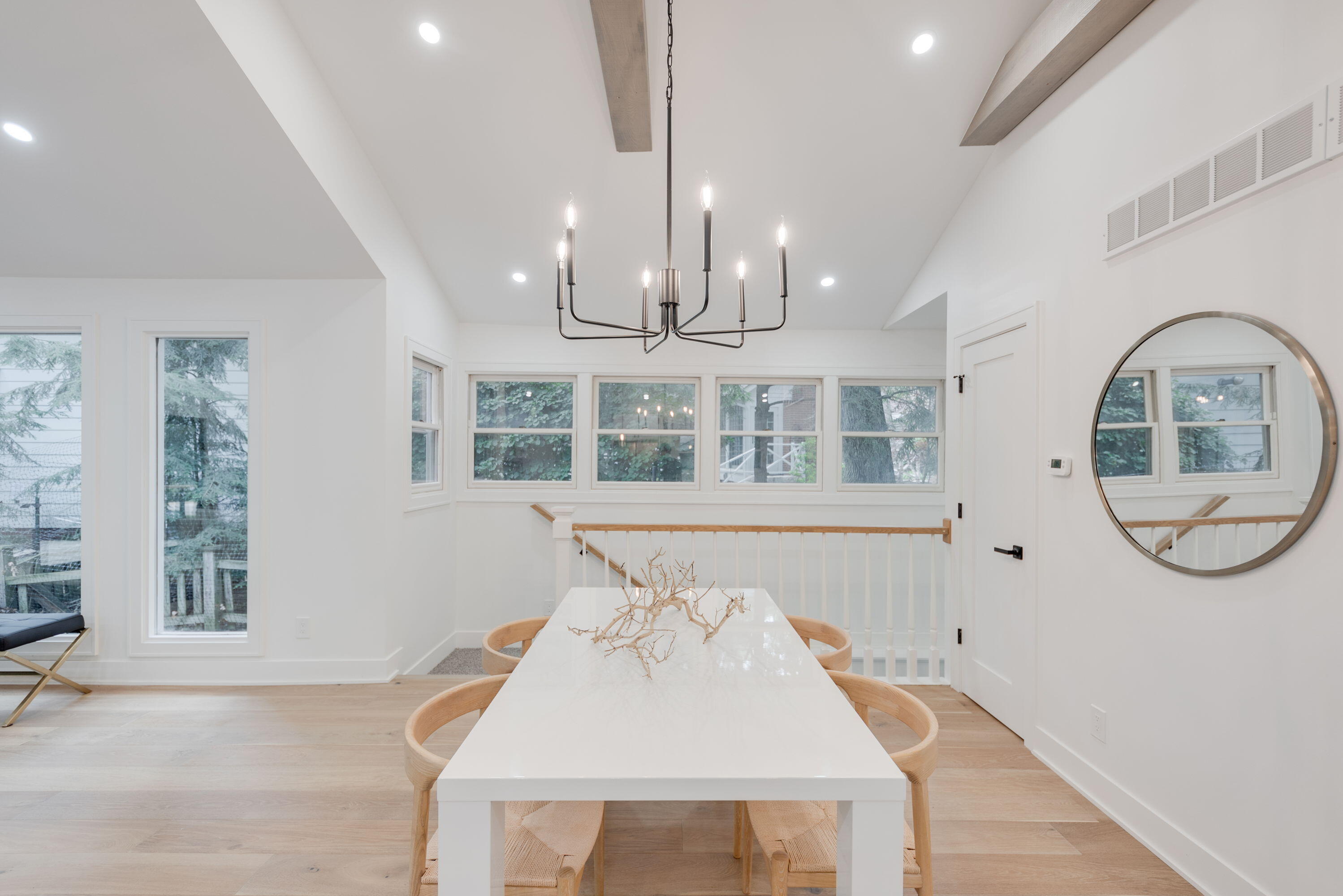 4046 Hillside Trail