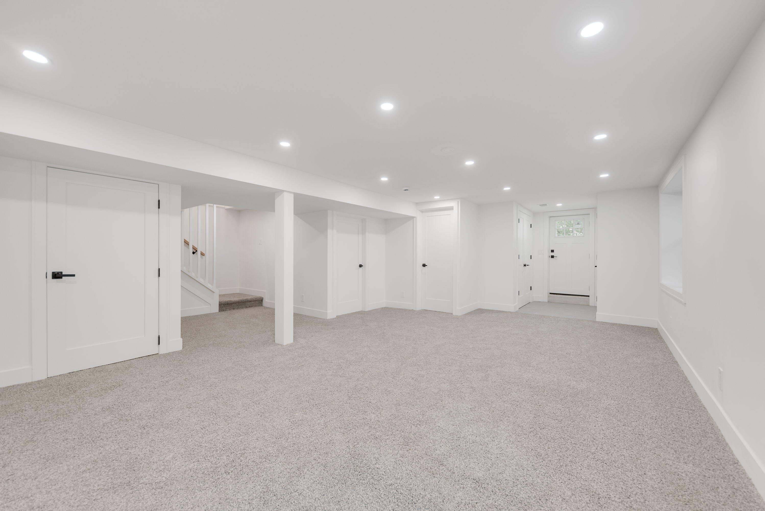 4046 Hillside Trail