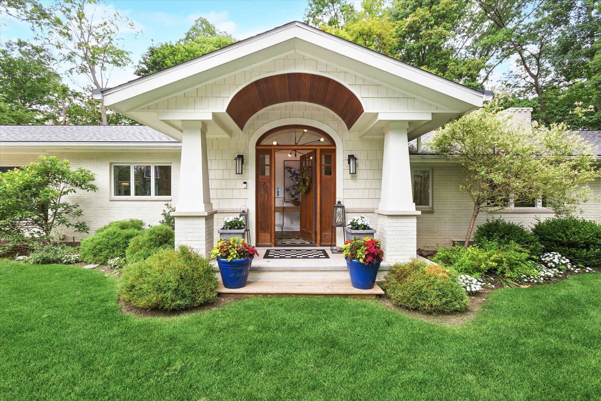 1912 Sunset Court, St. Joseph