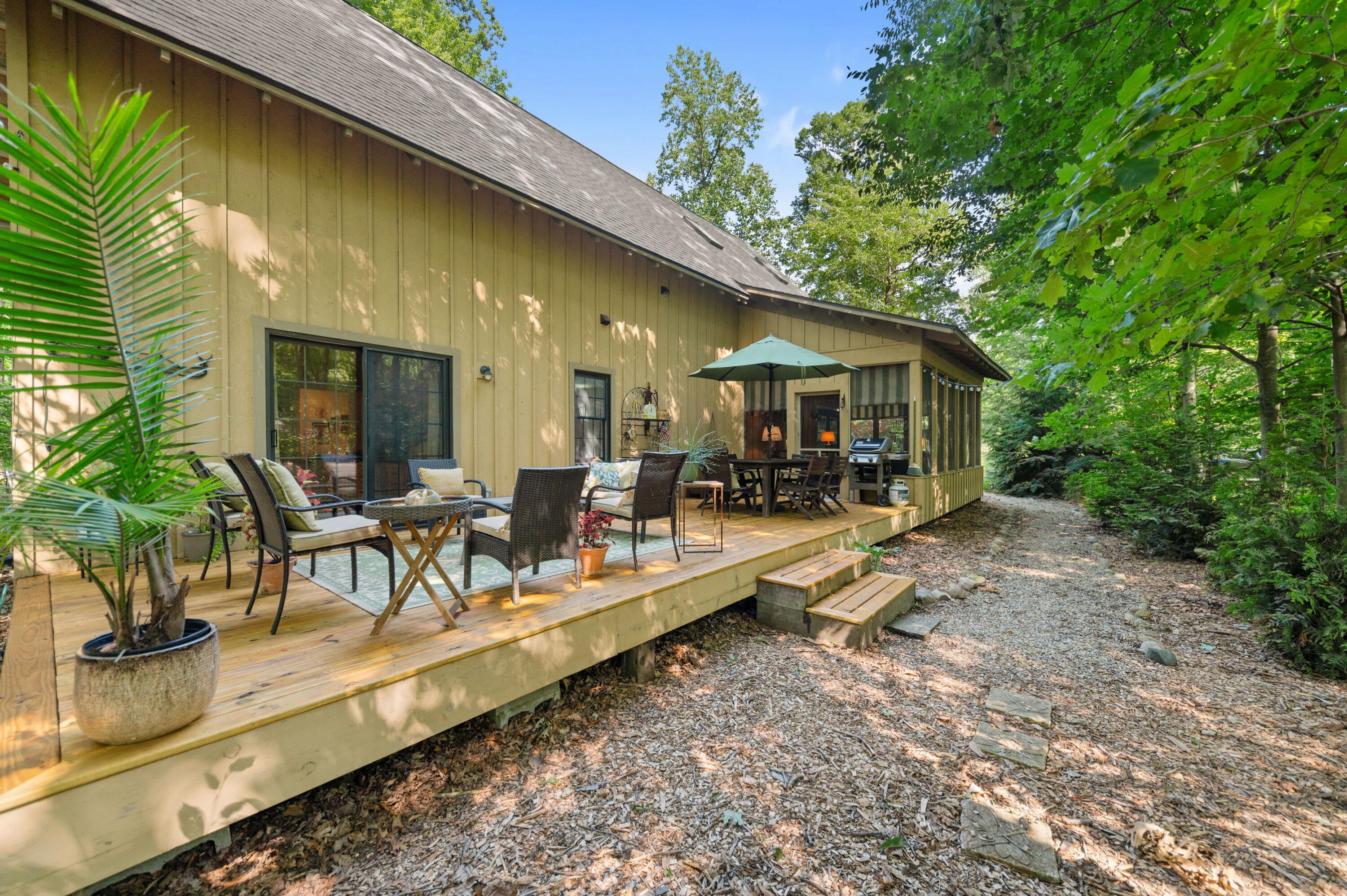 18 Walden Way
