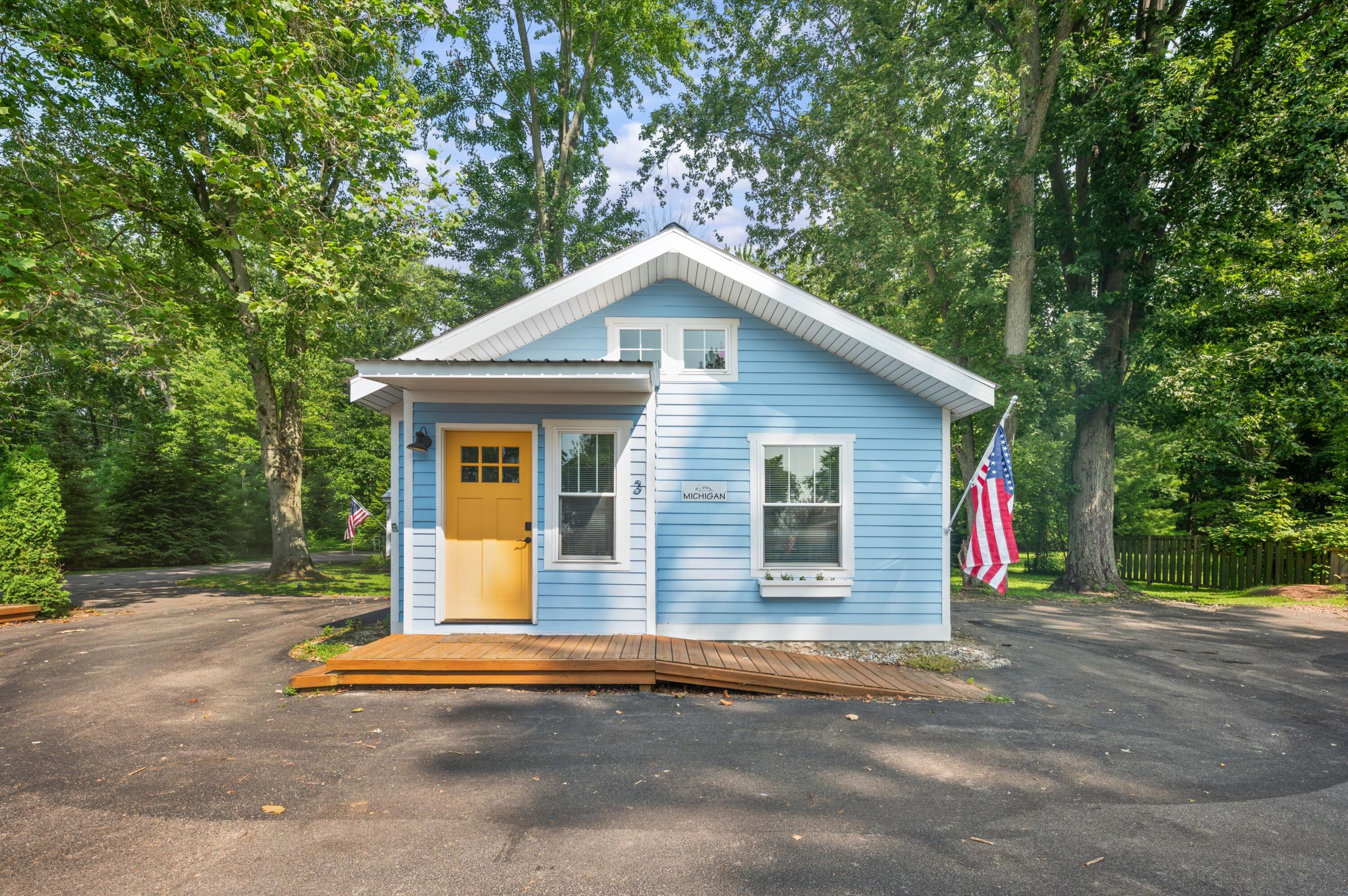 5358 Paw Paw Lake Road