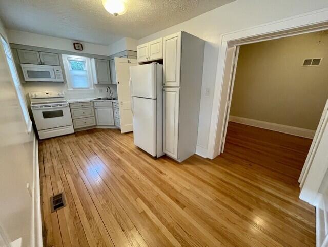 208 S Elm Street