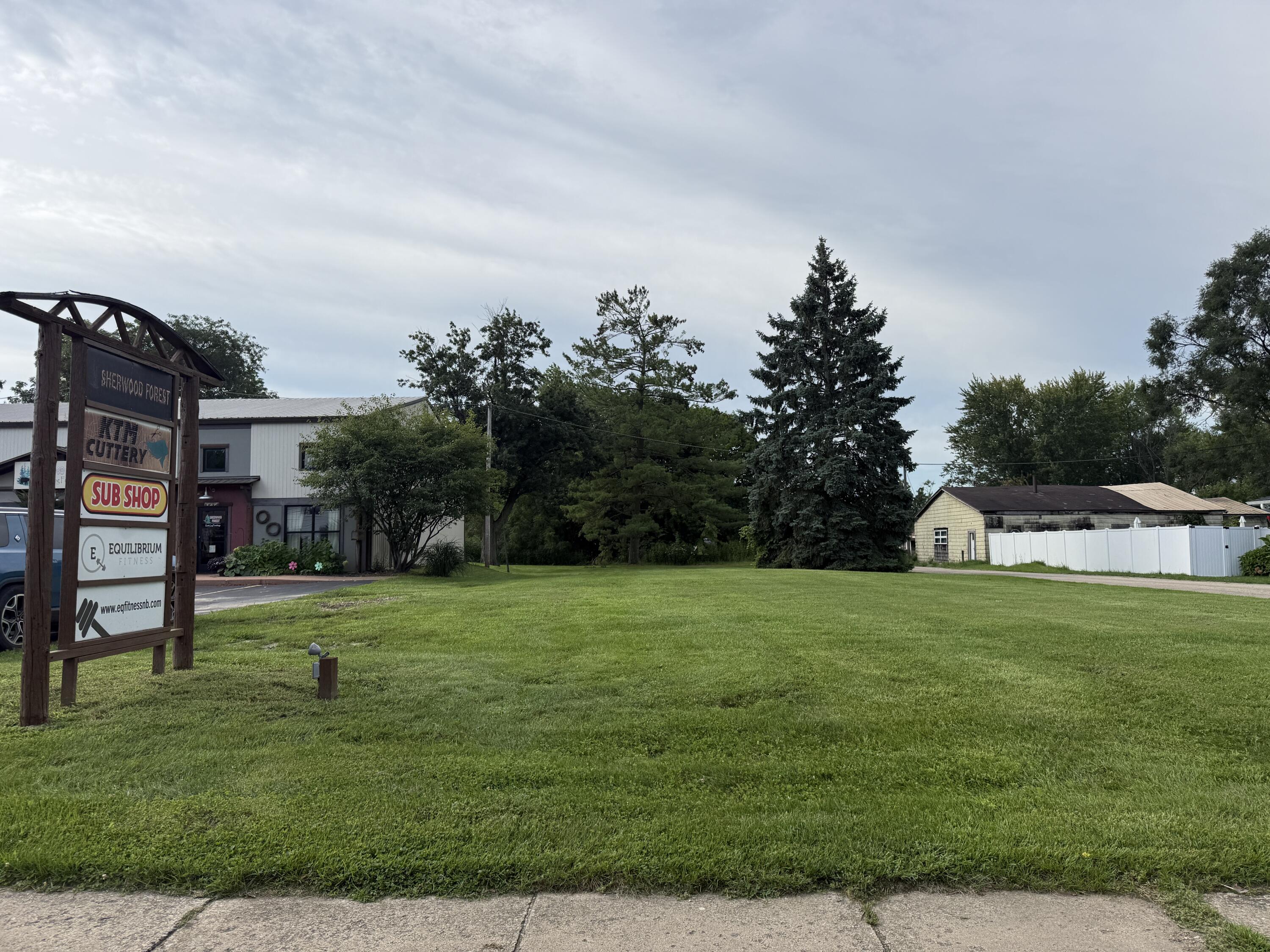 208 S Elm Street