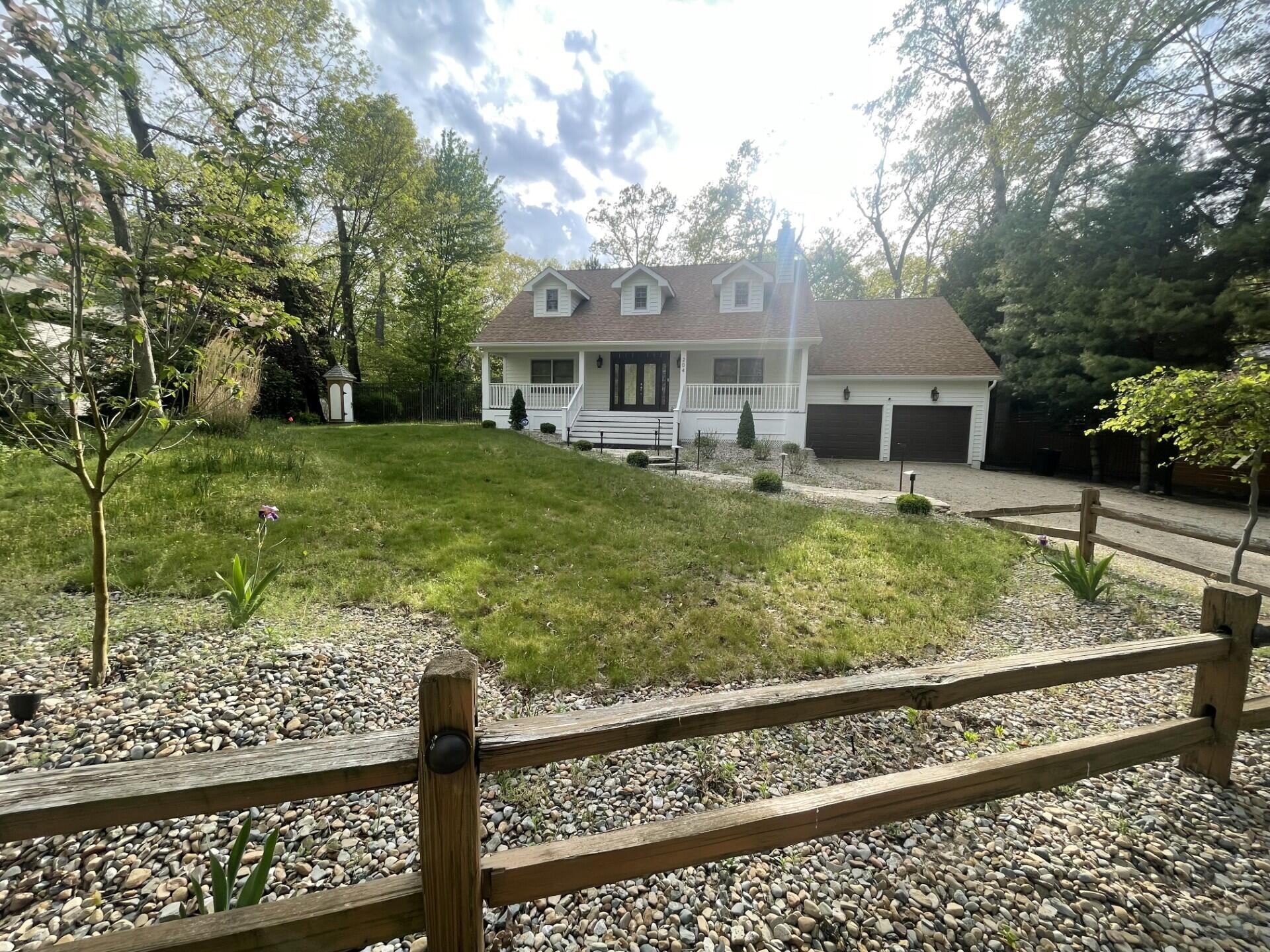 204 Talahi Trail