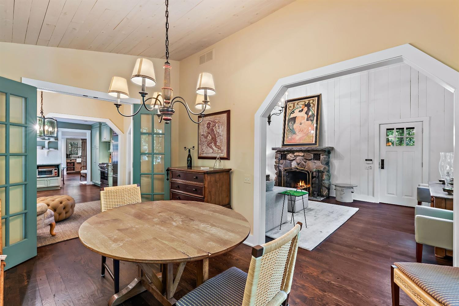 3 Powhatan Drive