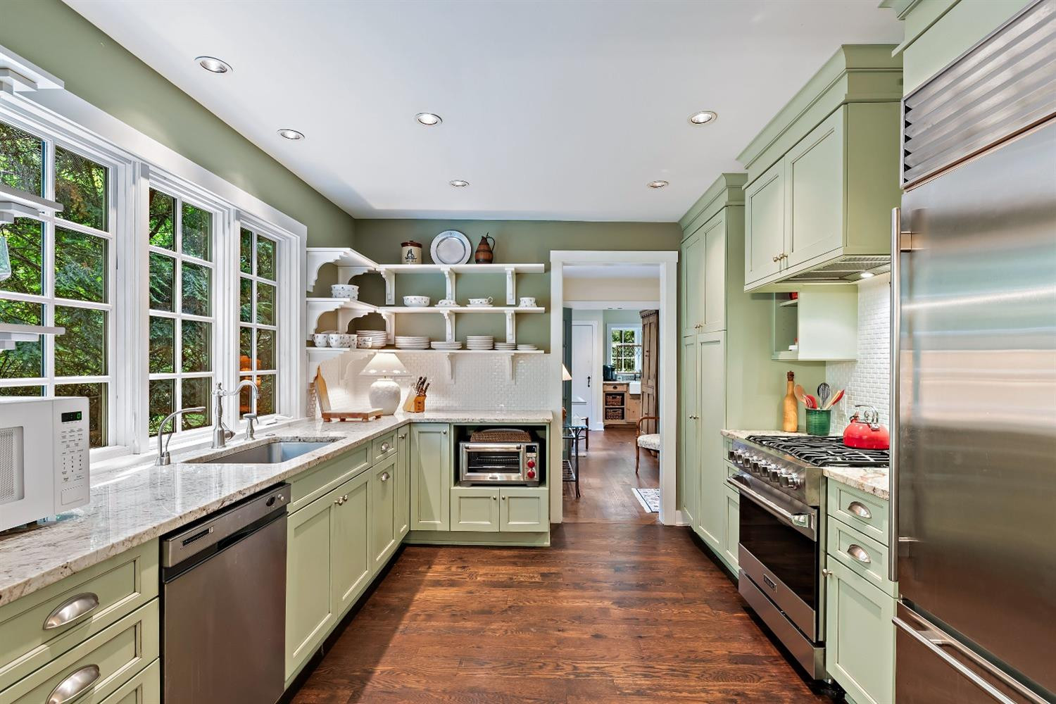 3 Powhatan Drive