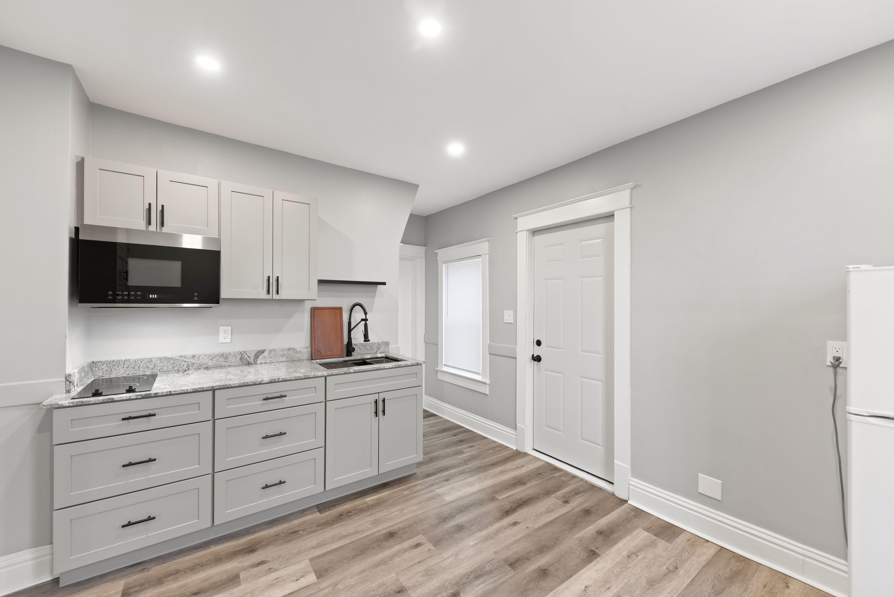 121 E 11th Street