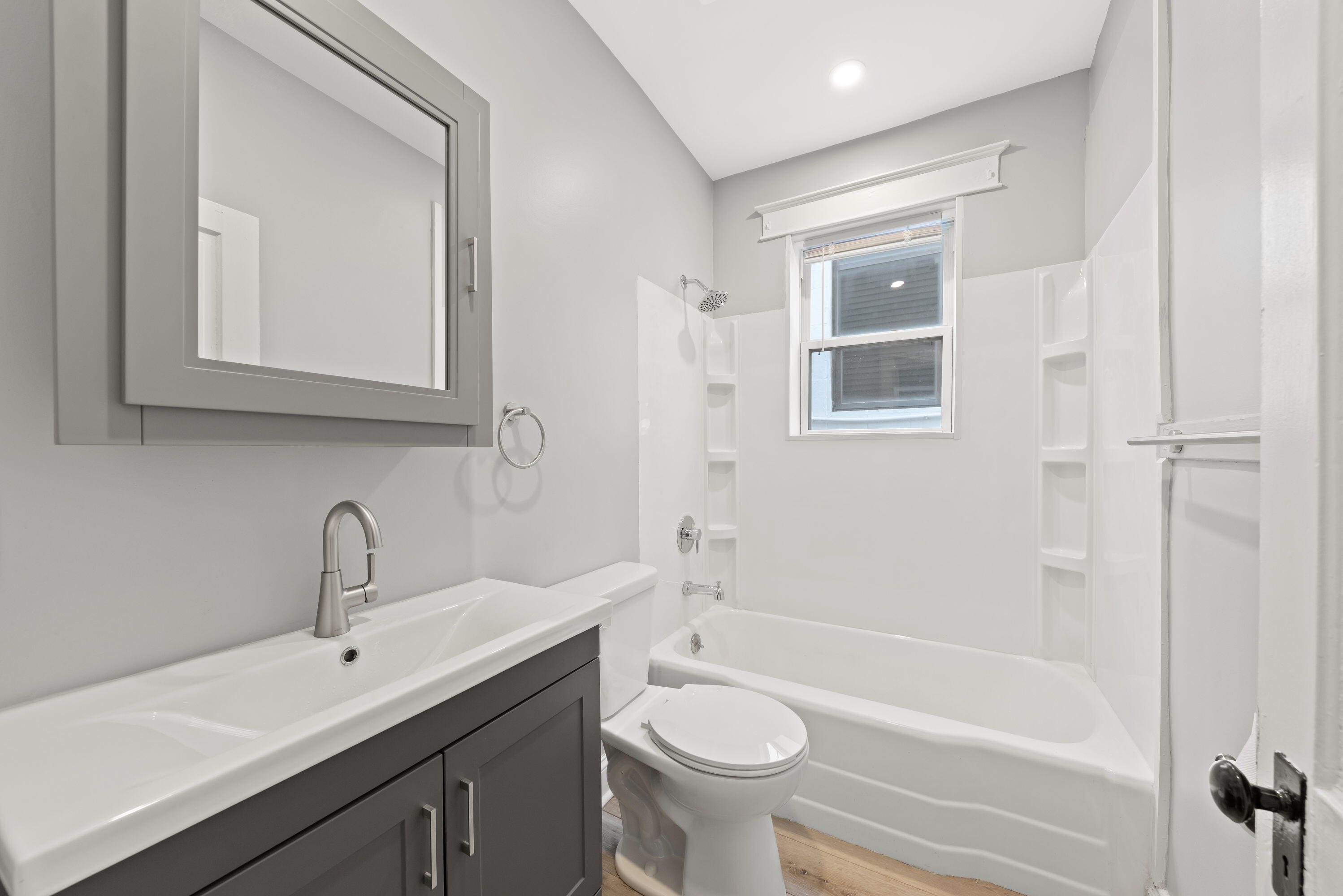 121 E 11th Street