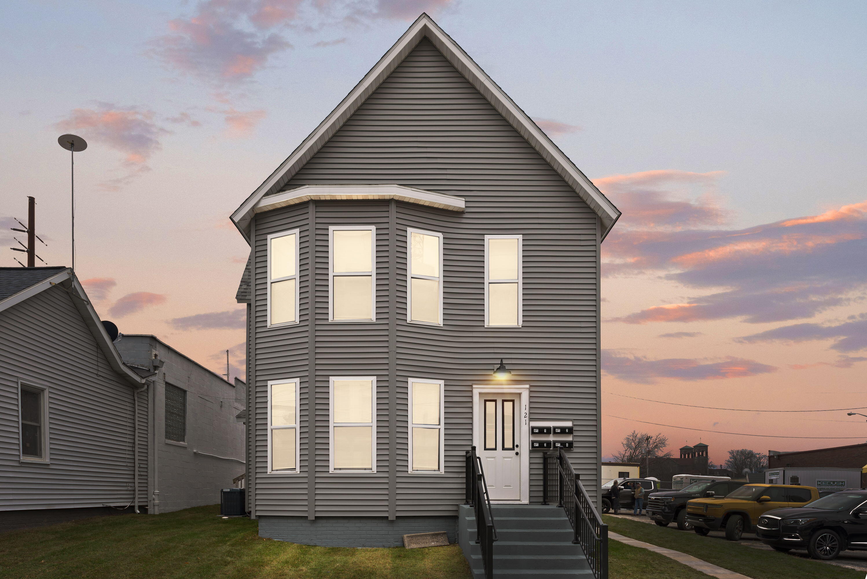 121 E 11th Street