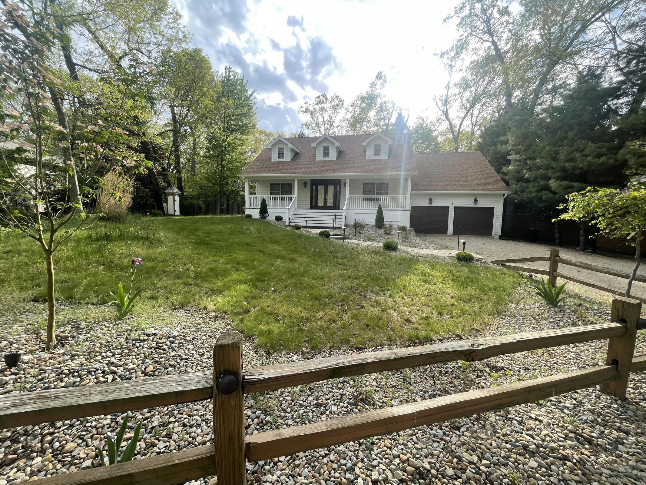 204 Talahi Trail