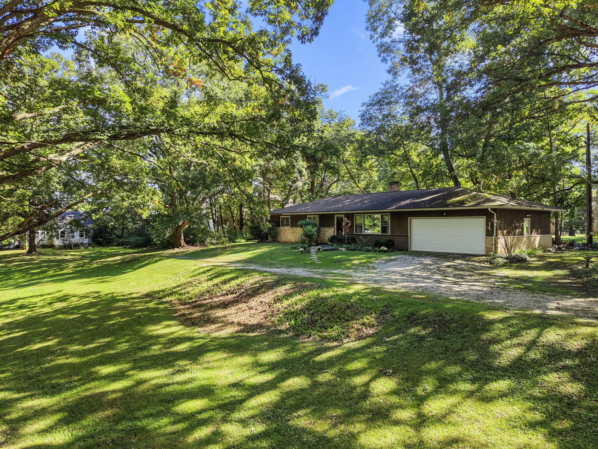 747 Waverly Road