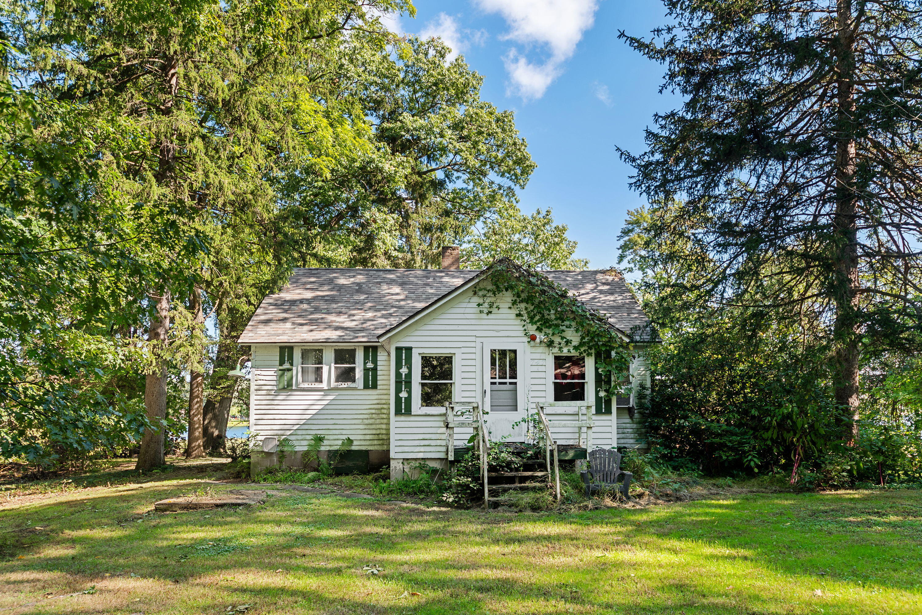 747 Waverly Road