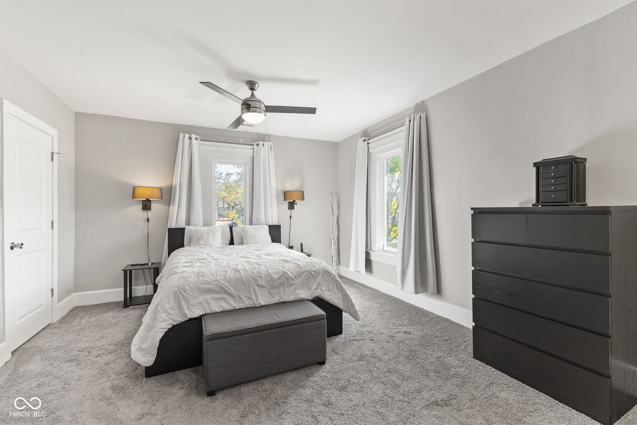 131 E 36th Street